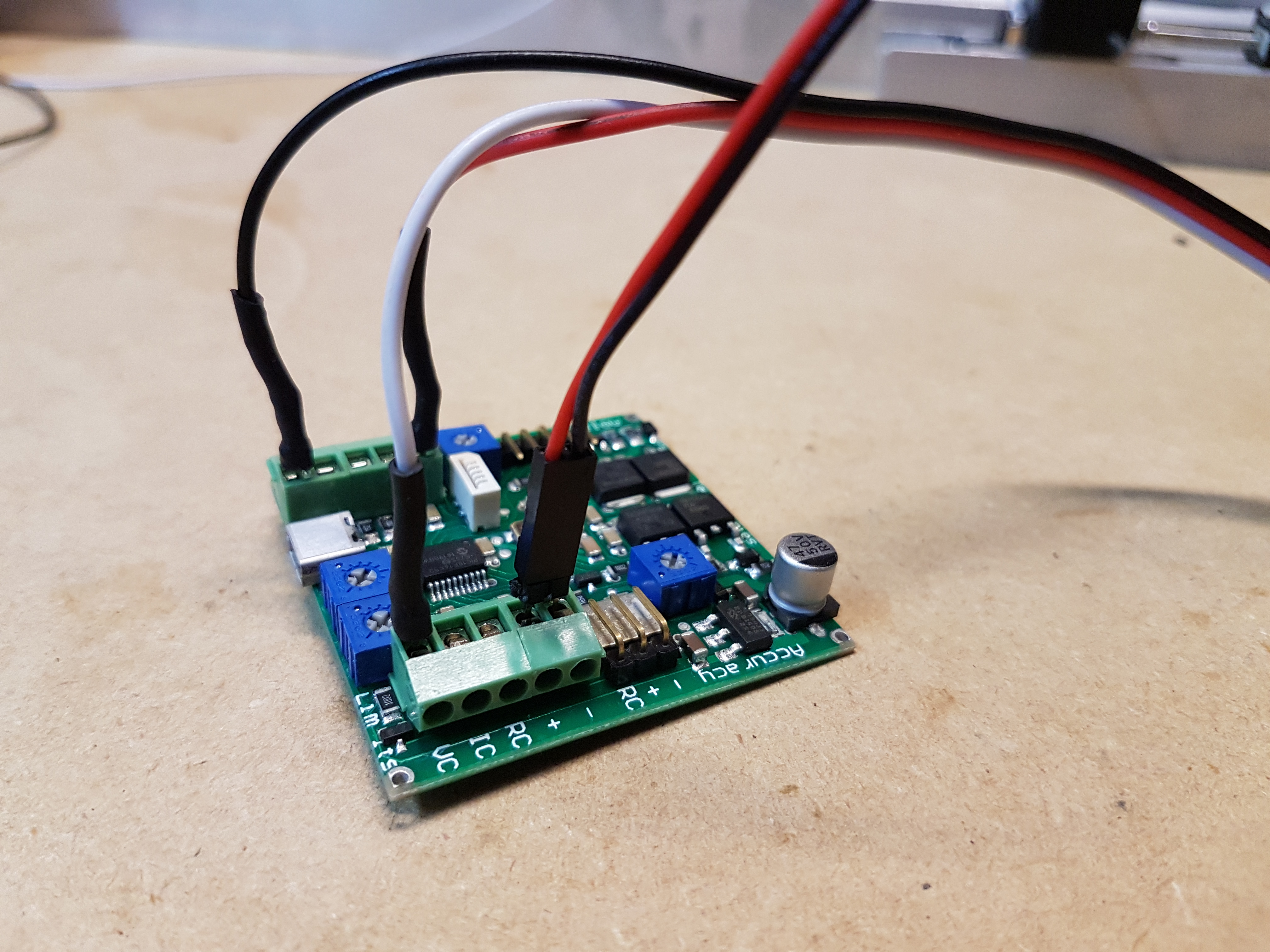 Operate an Actuator With a Linear Actuator Control Board 5 Steps