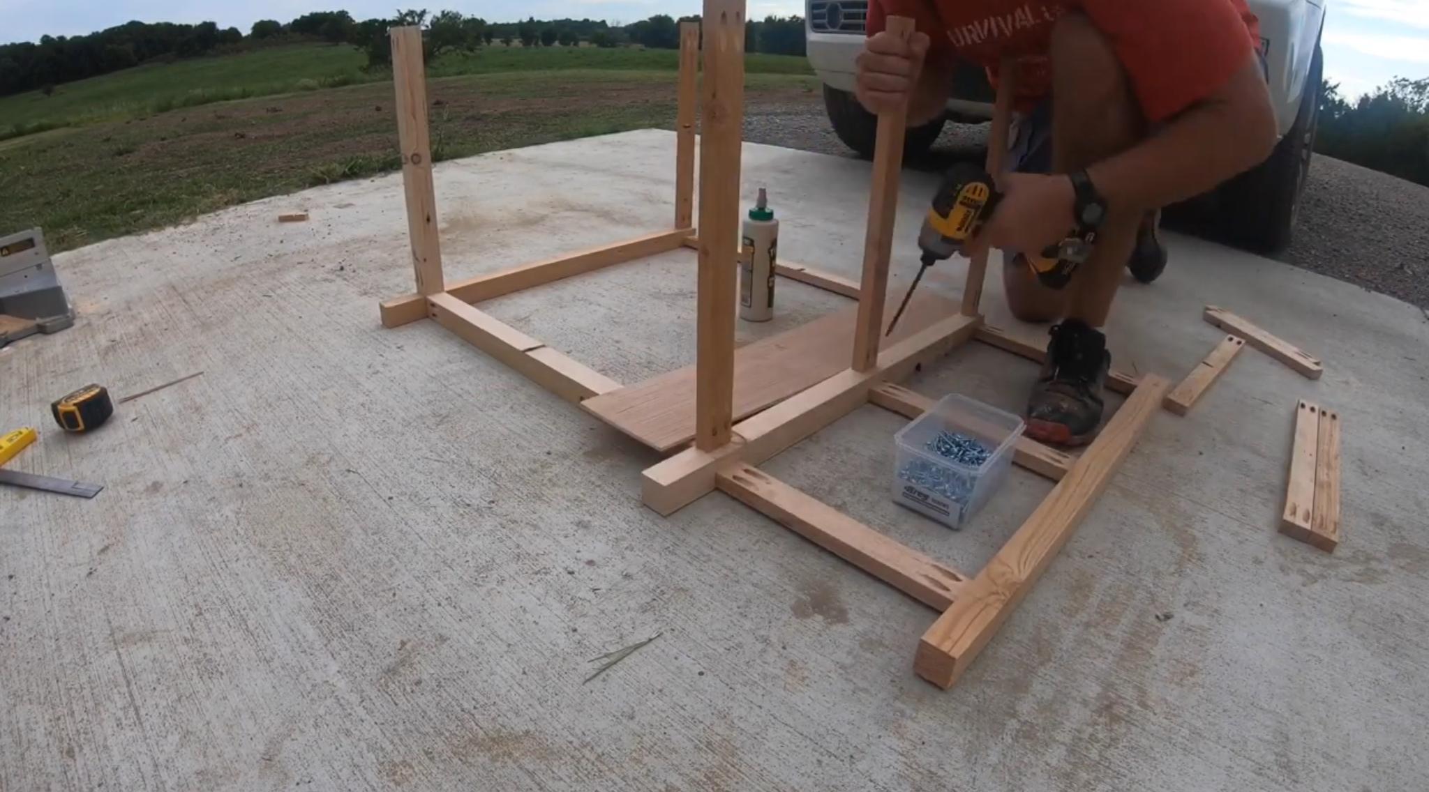 How to Build a Small Desk 14 Steps (with Pictures) Instructables