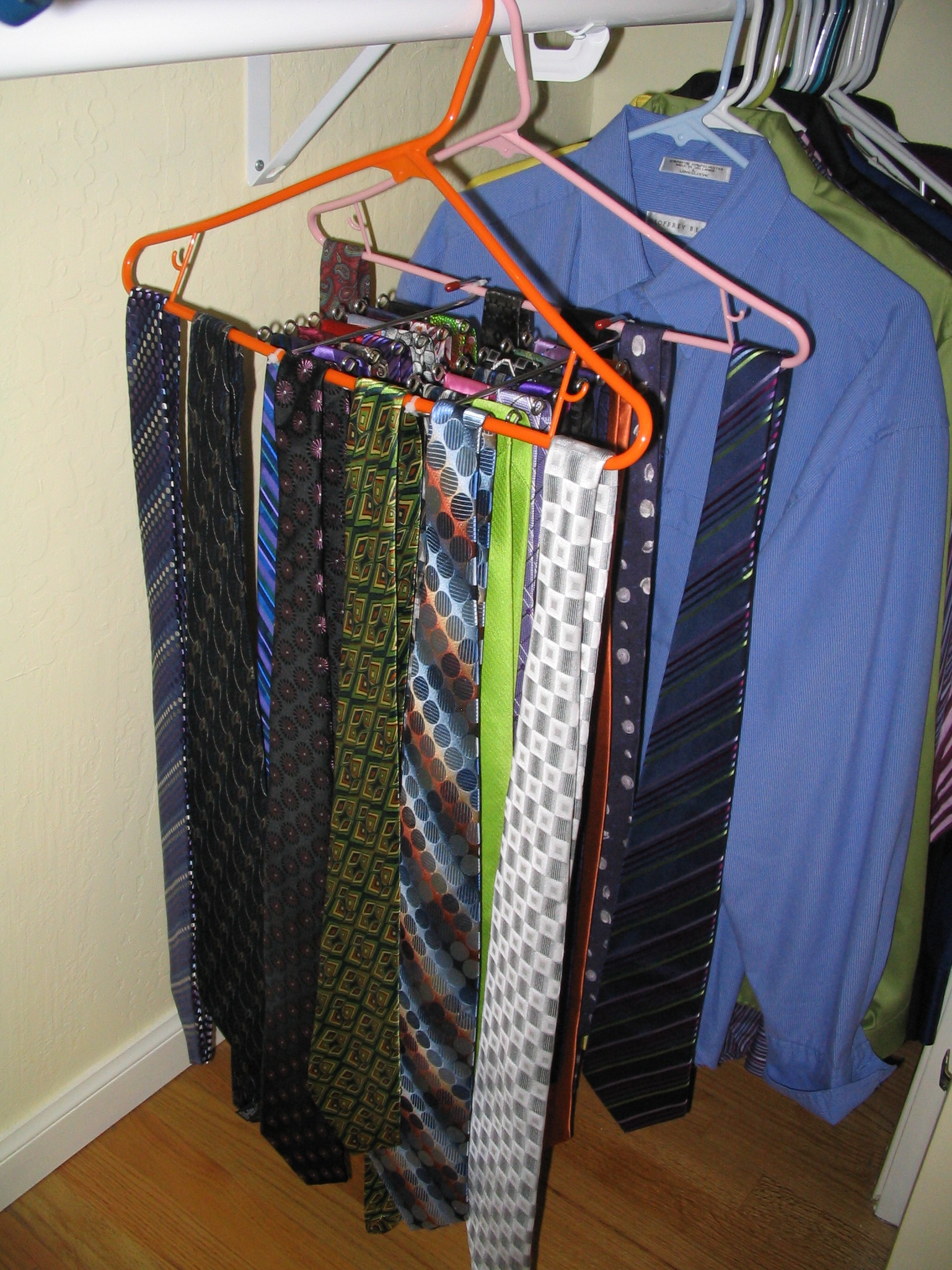 Modified Tie Rack 4 Steps (with Pictures) Instructables