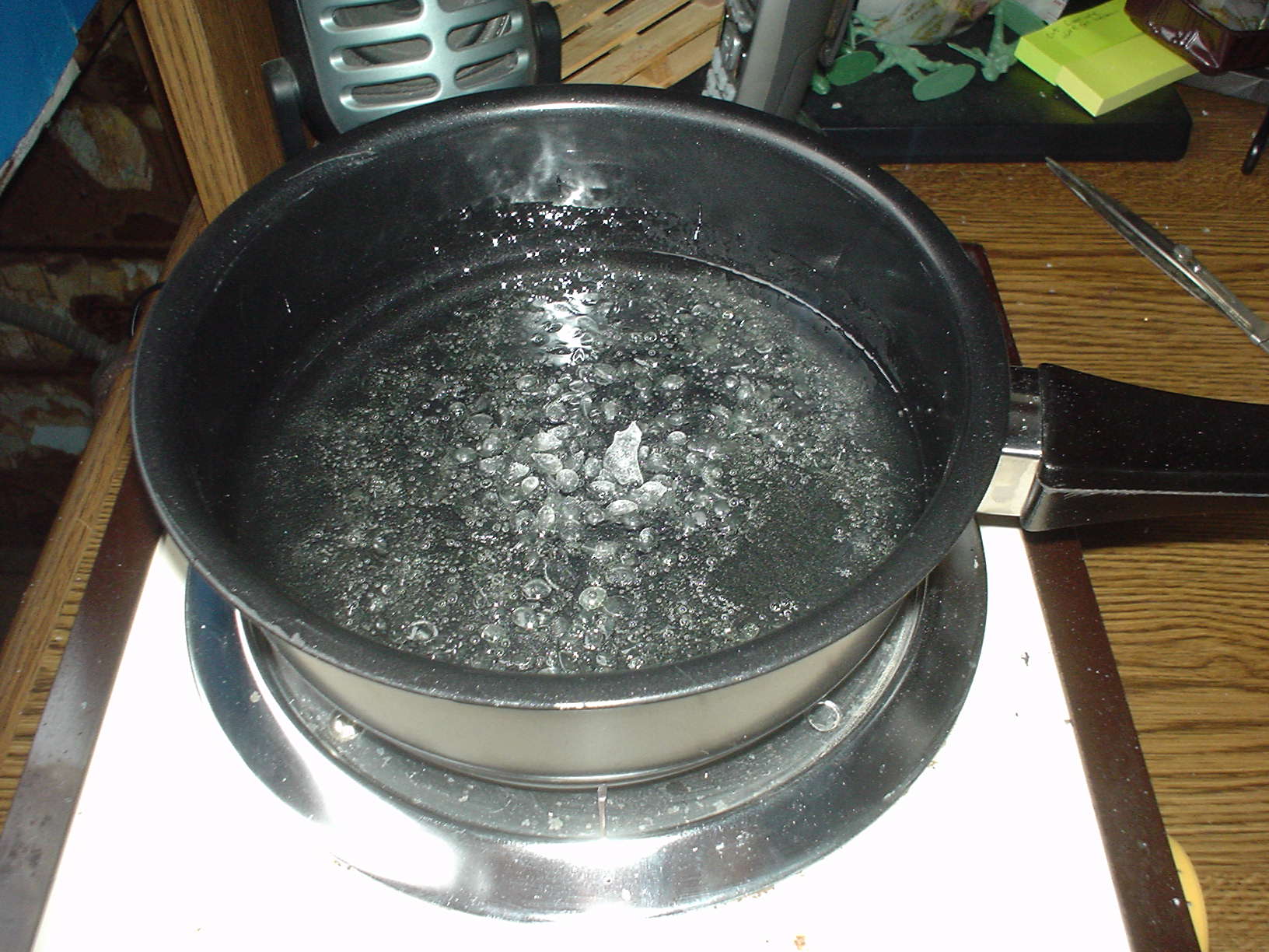 Break Away Beer Bottles! 4 Steps (with Pictures) Instructables