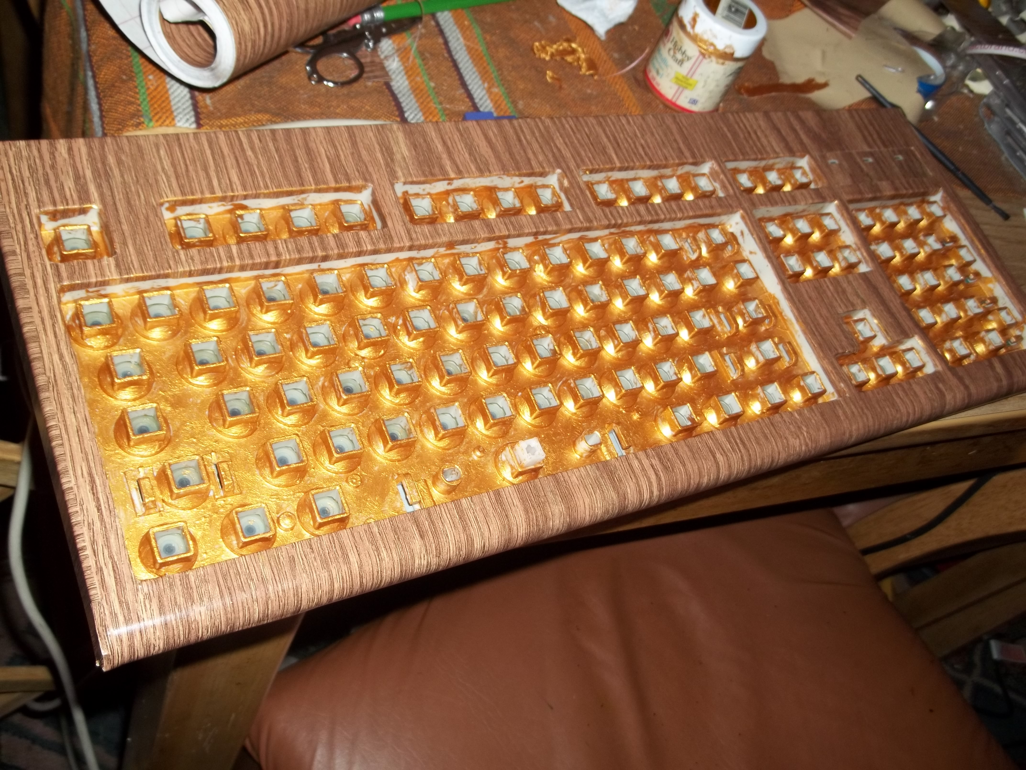 Make a Steampunk Keyboard Win Guy Style! 12 Steps (with Pictures