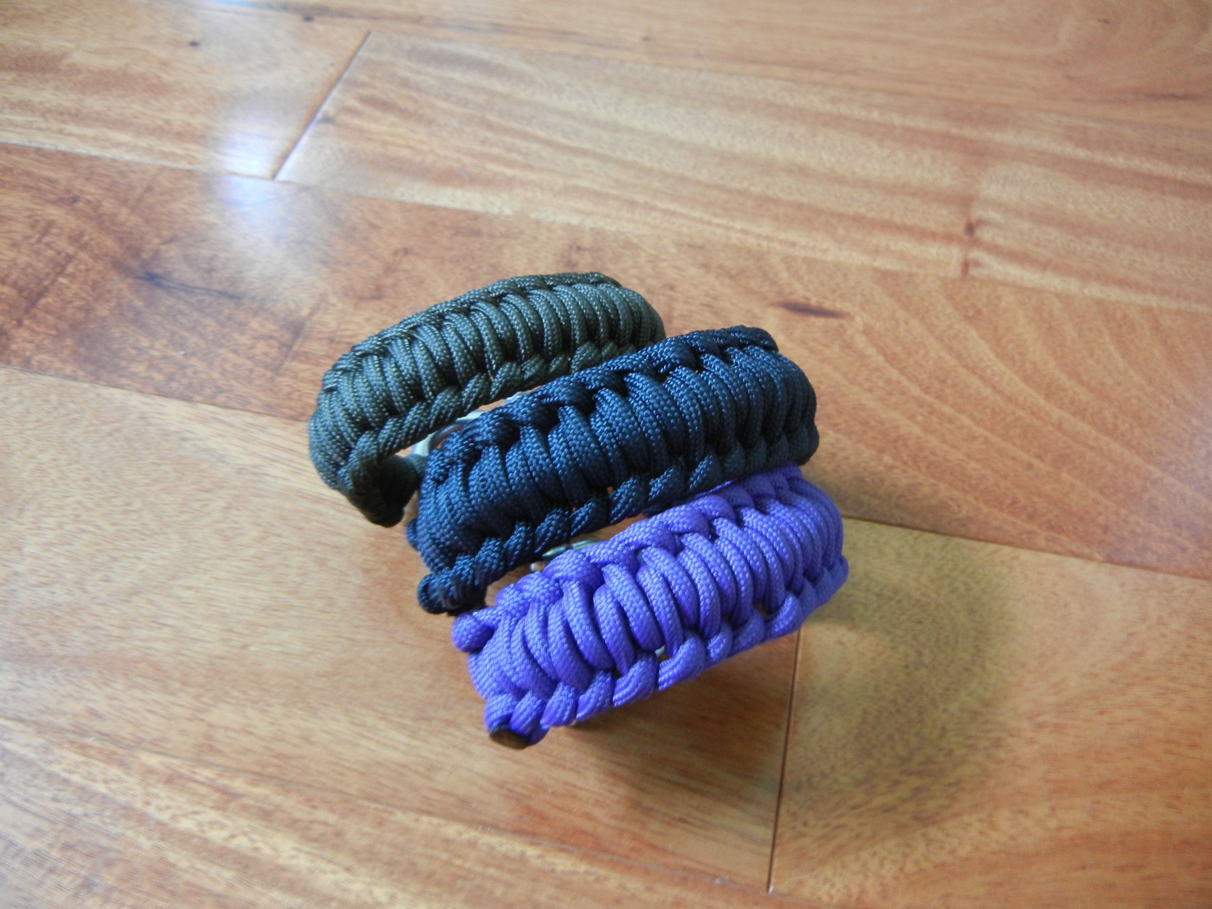 Quick Release Paracord Bracelet 9 Steps Instructables