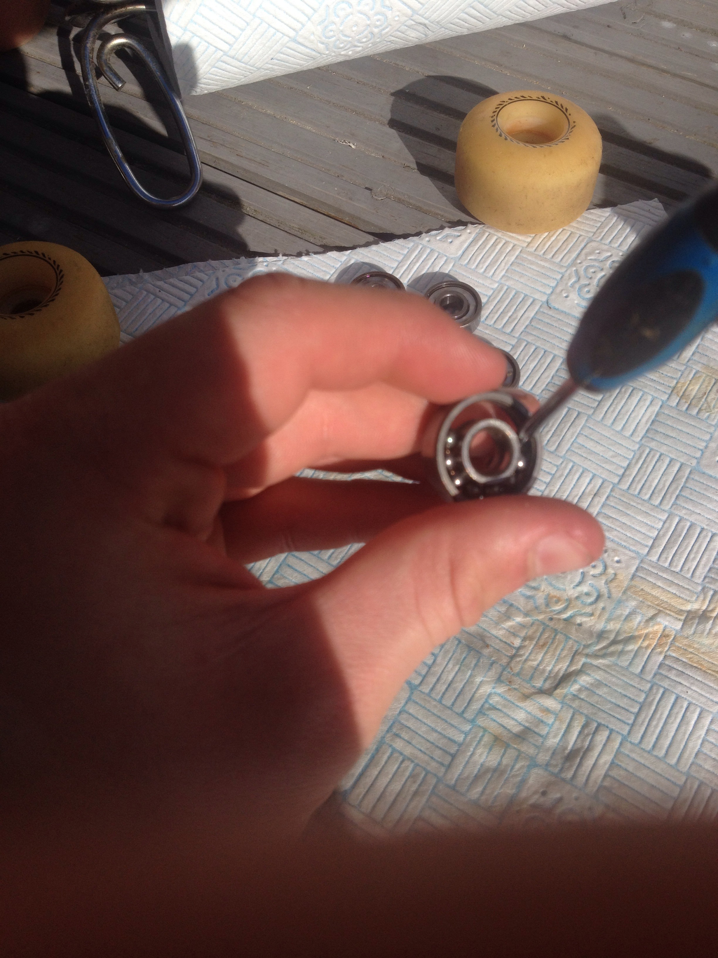 Taking Apart Bearings 6 Steps Instructables