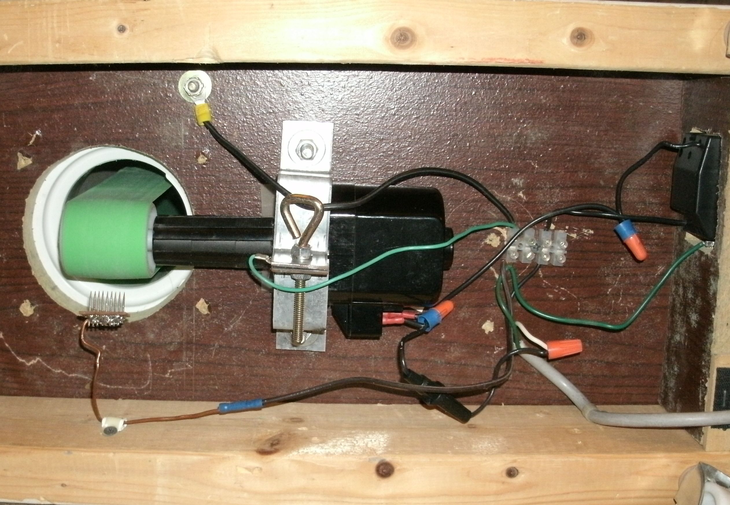 Homemade Van De Graaff Generator 9 Steps Instructables