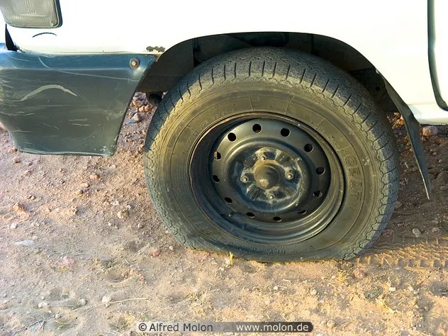 How To Re-Seal The Bead On A Flat Tire The Fun Way! - Instructables
