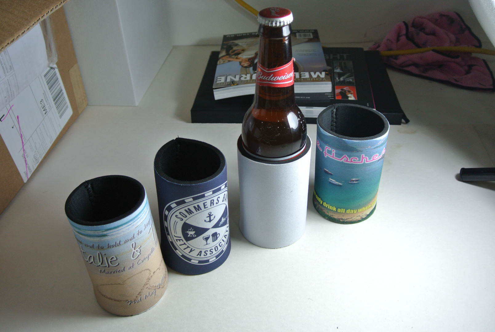 Bunnings Insulated Stubby Coolers Holder With Clip Collectibles & Art