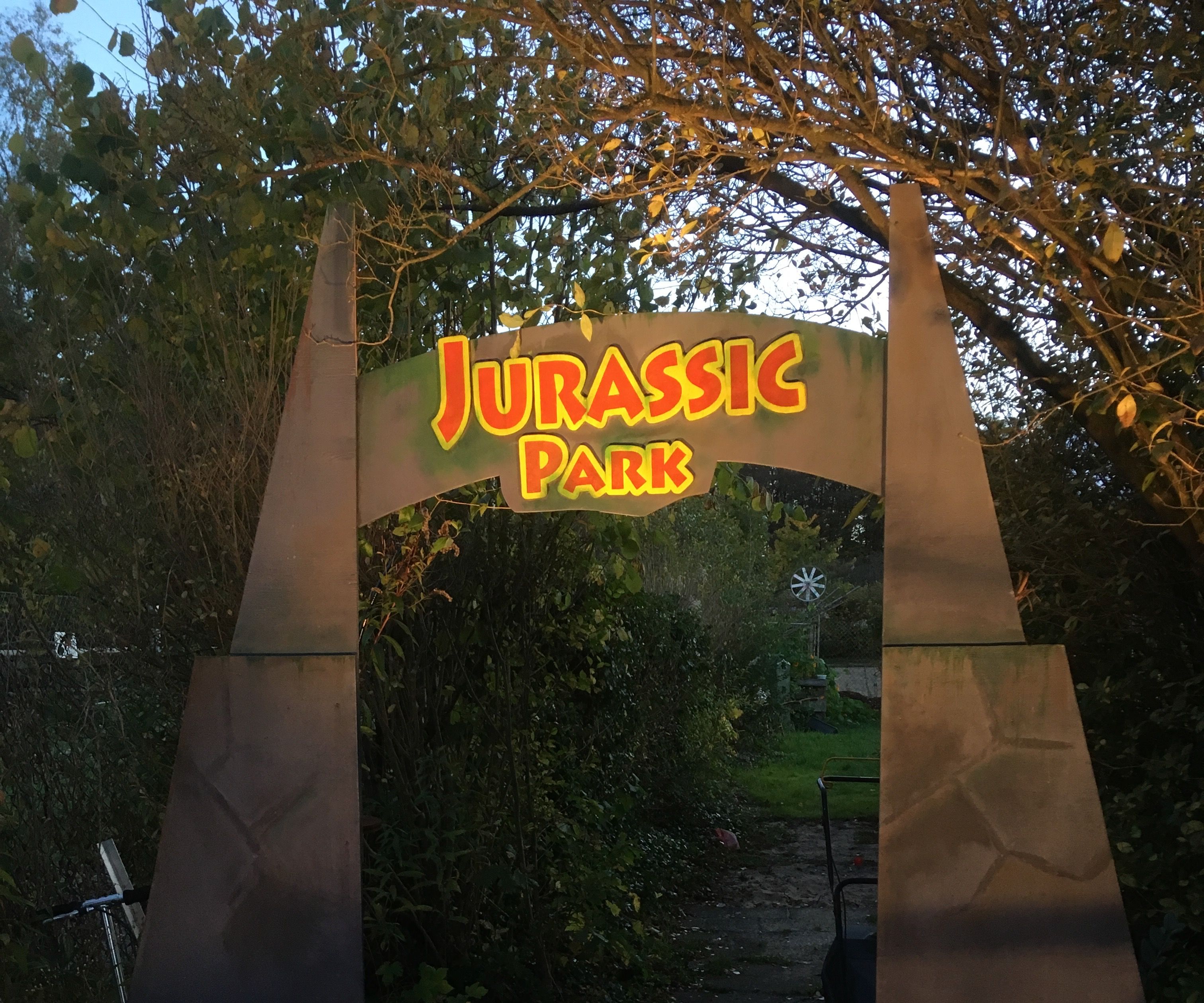 Jurassic Park Gate 4 Steps (with Pictures) Instructables