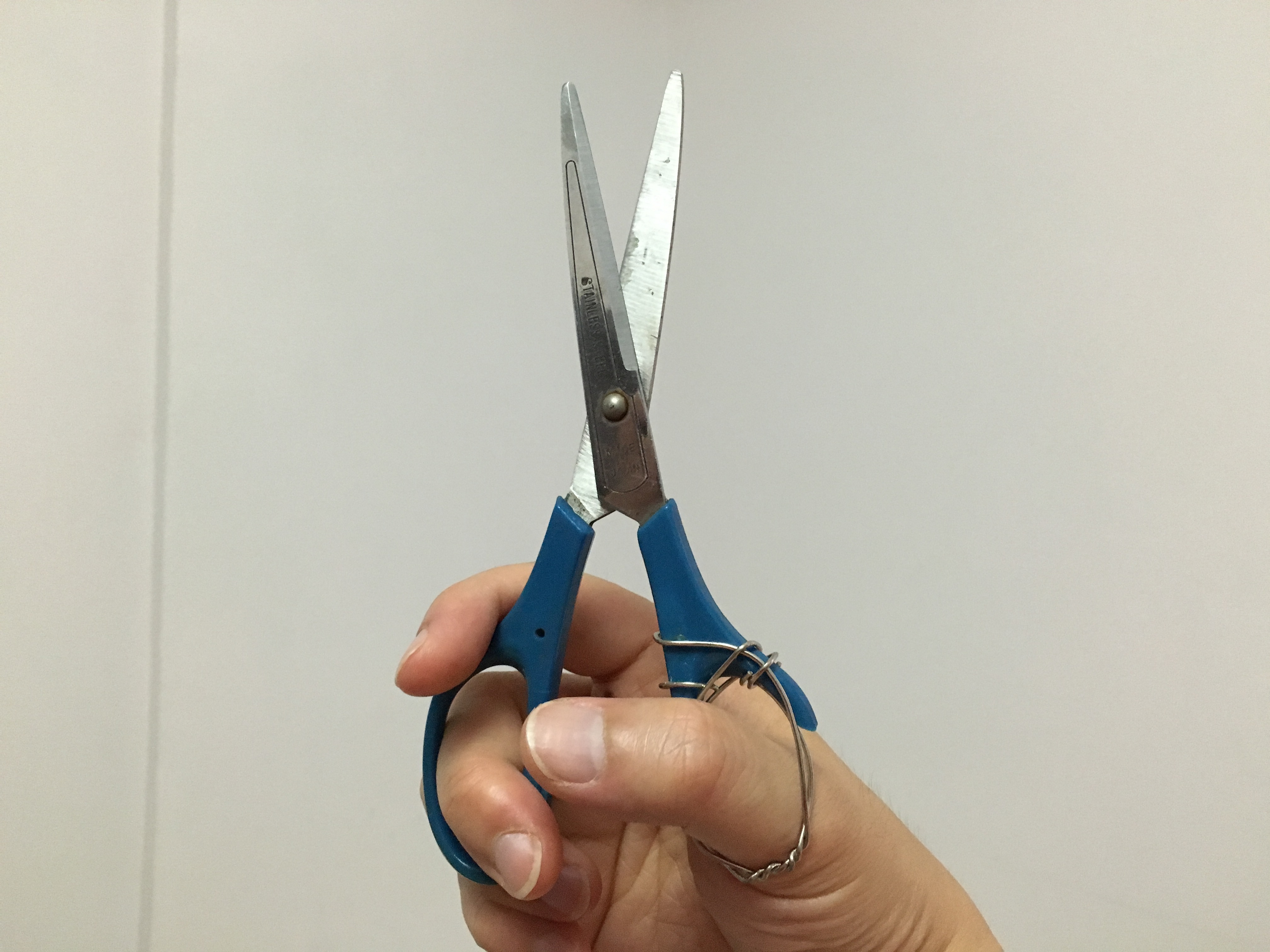 Repair Broken Scissors 6 Steps Instructables