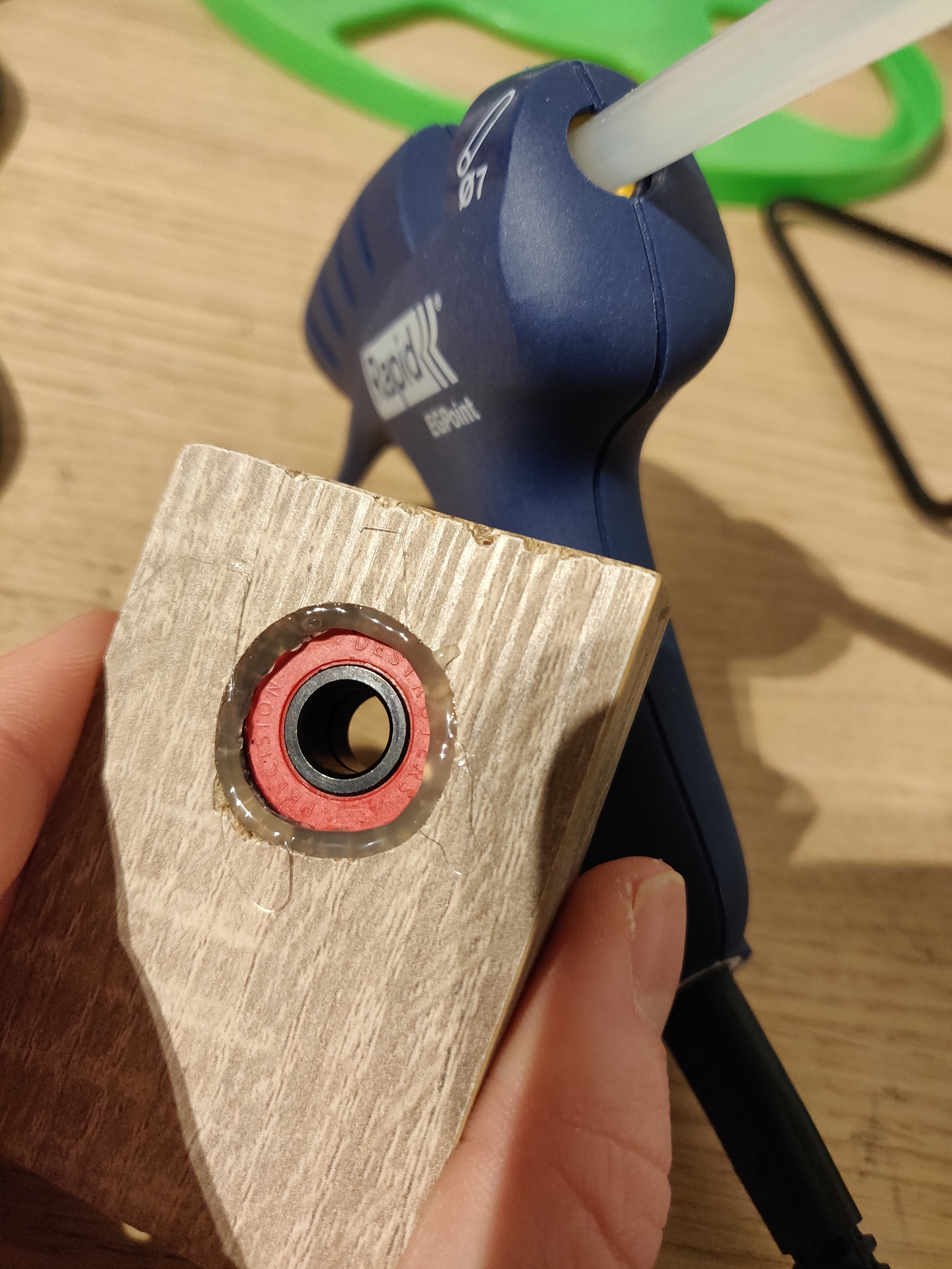 DIY Silent Hamster Wheel Using Skateboard Bearings 7 Steps (with