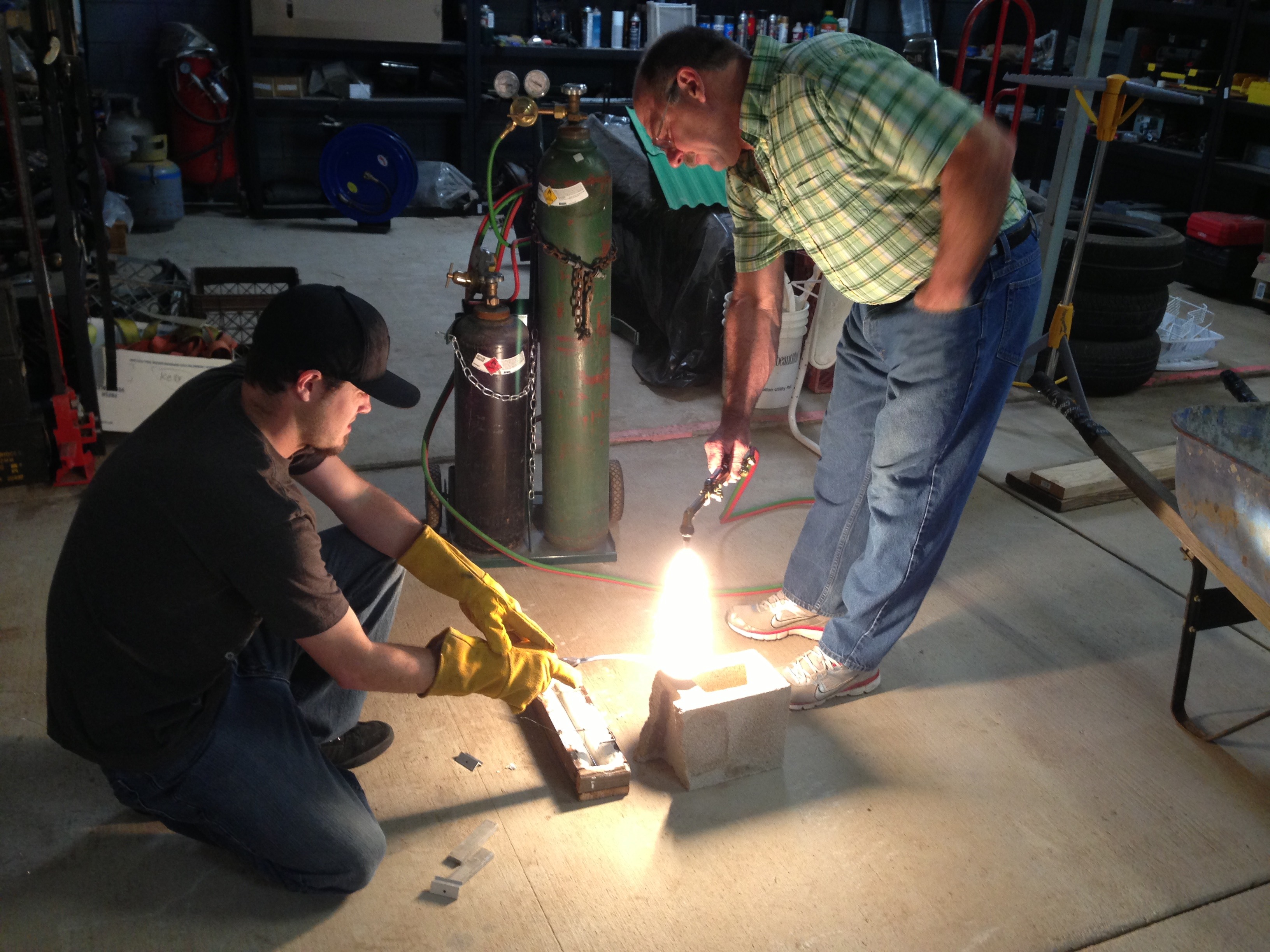 Build a Custom Bone Kickstand With Cast Aluminum 10 Steps (with