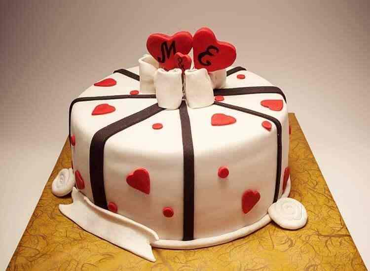 Bh Cake Eggless in Drive In Road,Ahmedabad Order Food Online Best