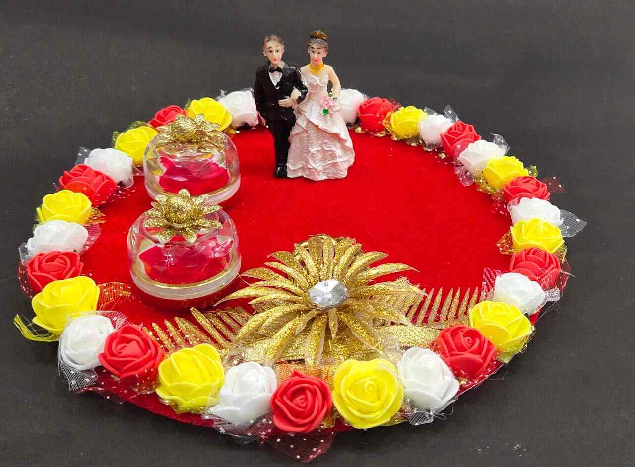Top more than 159 ring holder for engagement ceremony netgroup.edu.vn