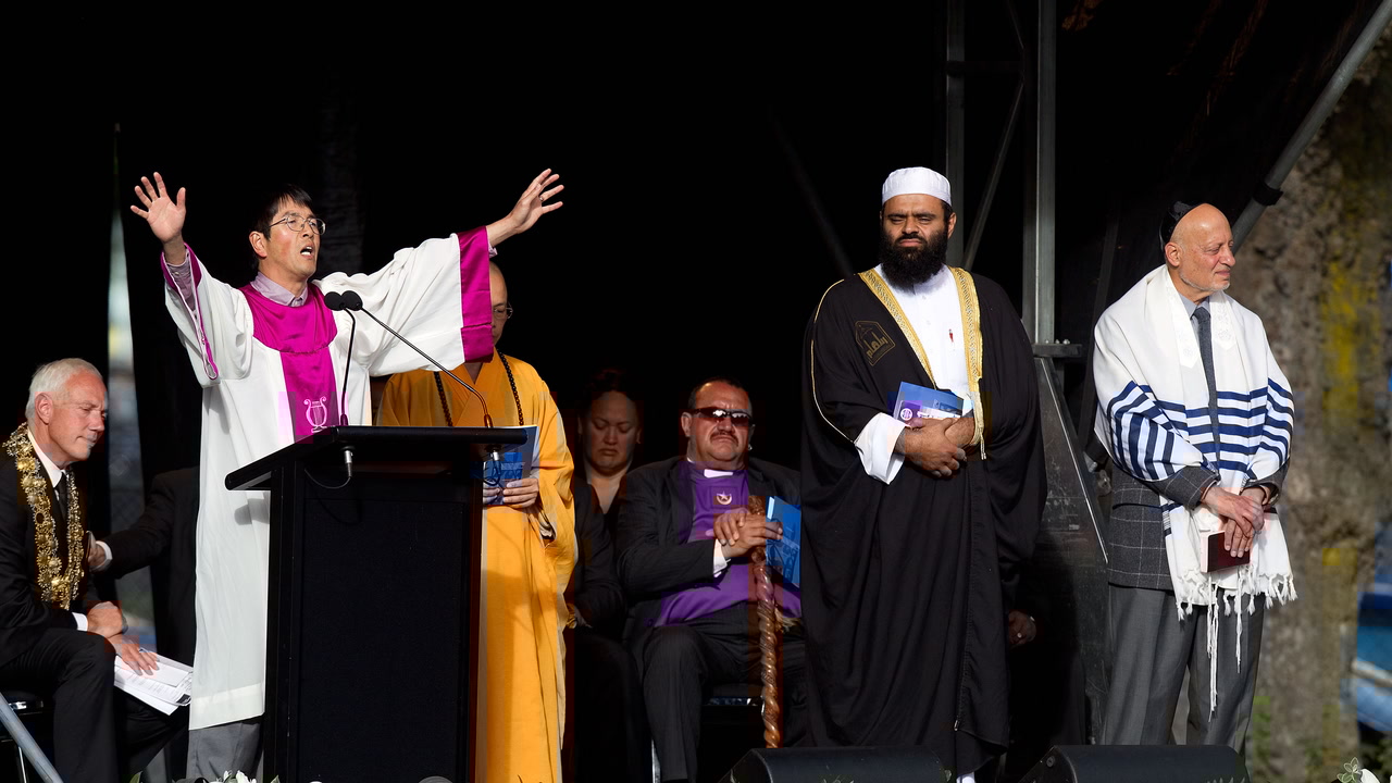 Polls show Americans’ opinions of all religious groups are improving