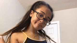 Alahna Ly - Edad, Familia, Biografía | Famous Birthdays