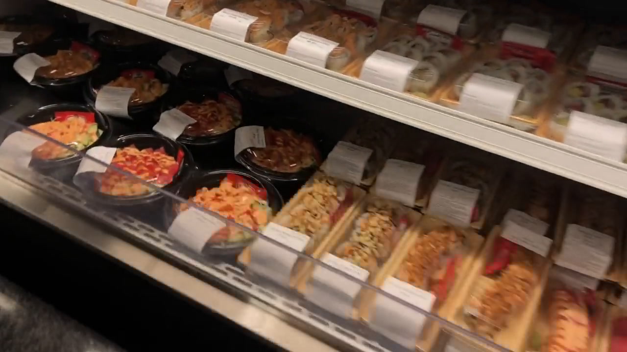 Campus Tour 2024 Hunter tours the cafeteria CampusReel