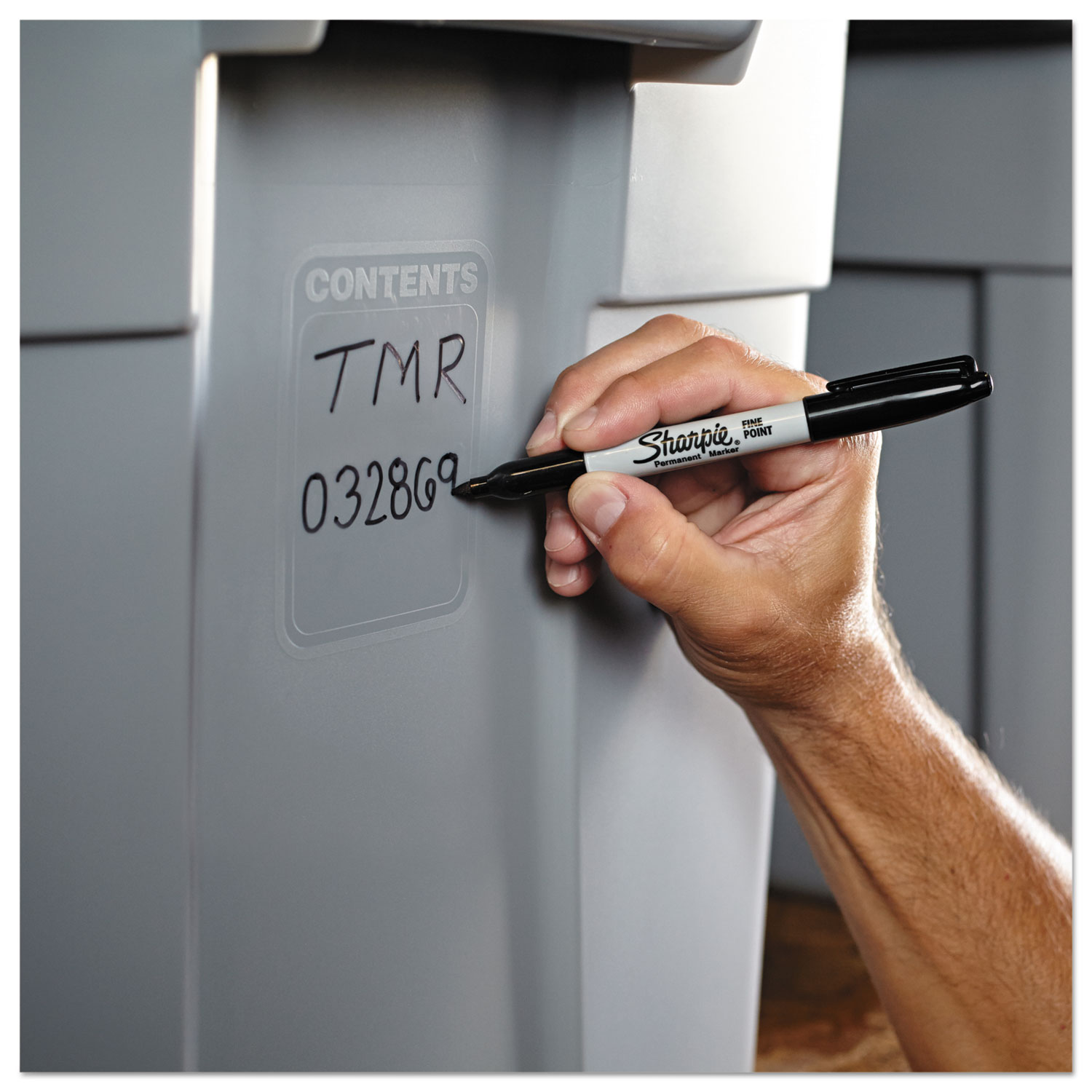 Fine Tip Permanent Marker, Fine Bullet Tip, Black, Dozen BOSS Office