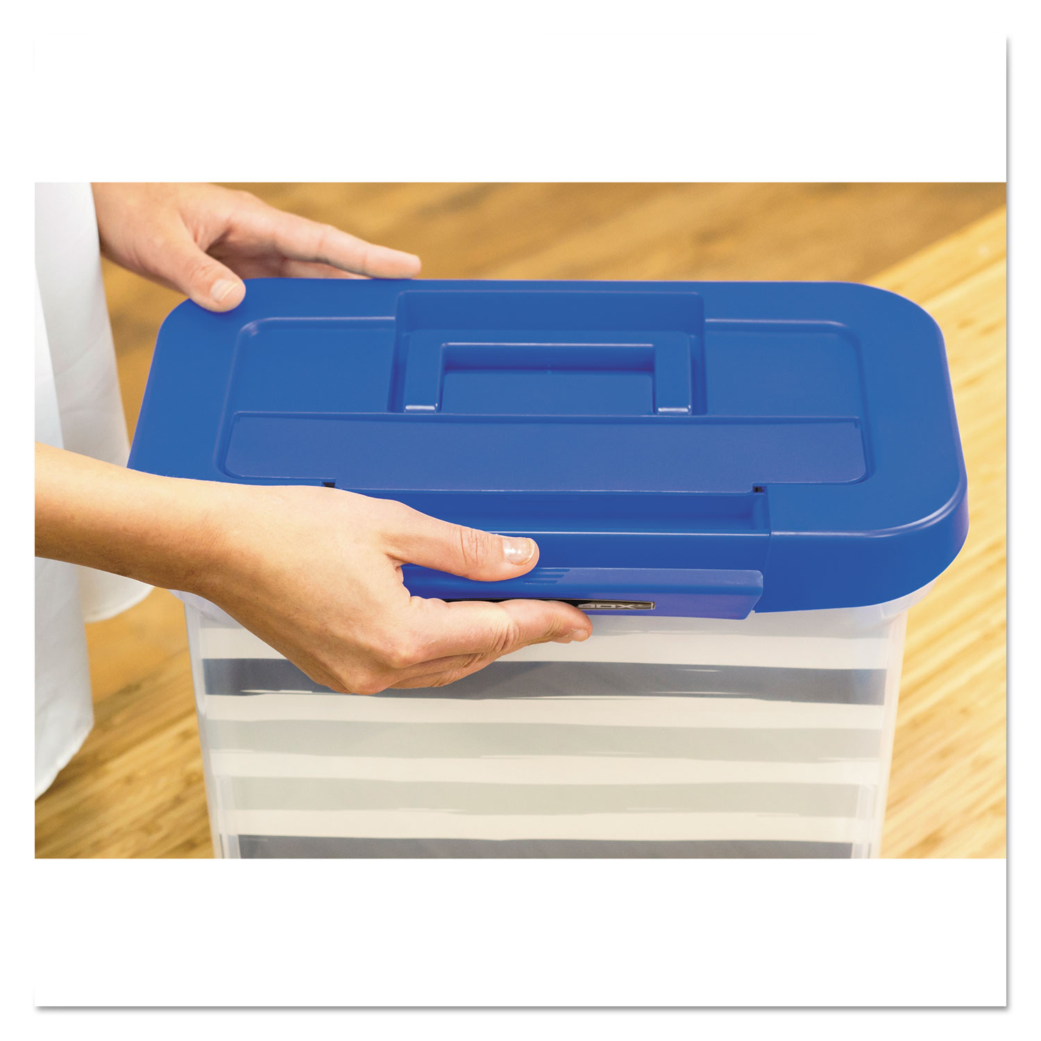 FEL0086301 Bankers Box Heavy Duty Plastic File Storage Zuma