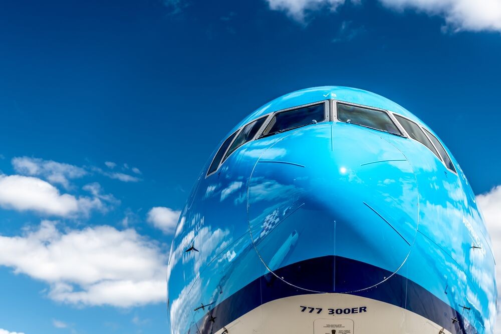 KLM Equipment Services bought by TCR International