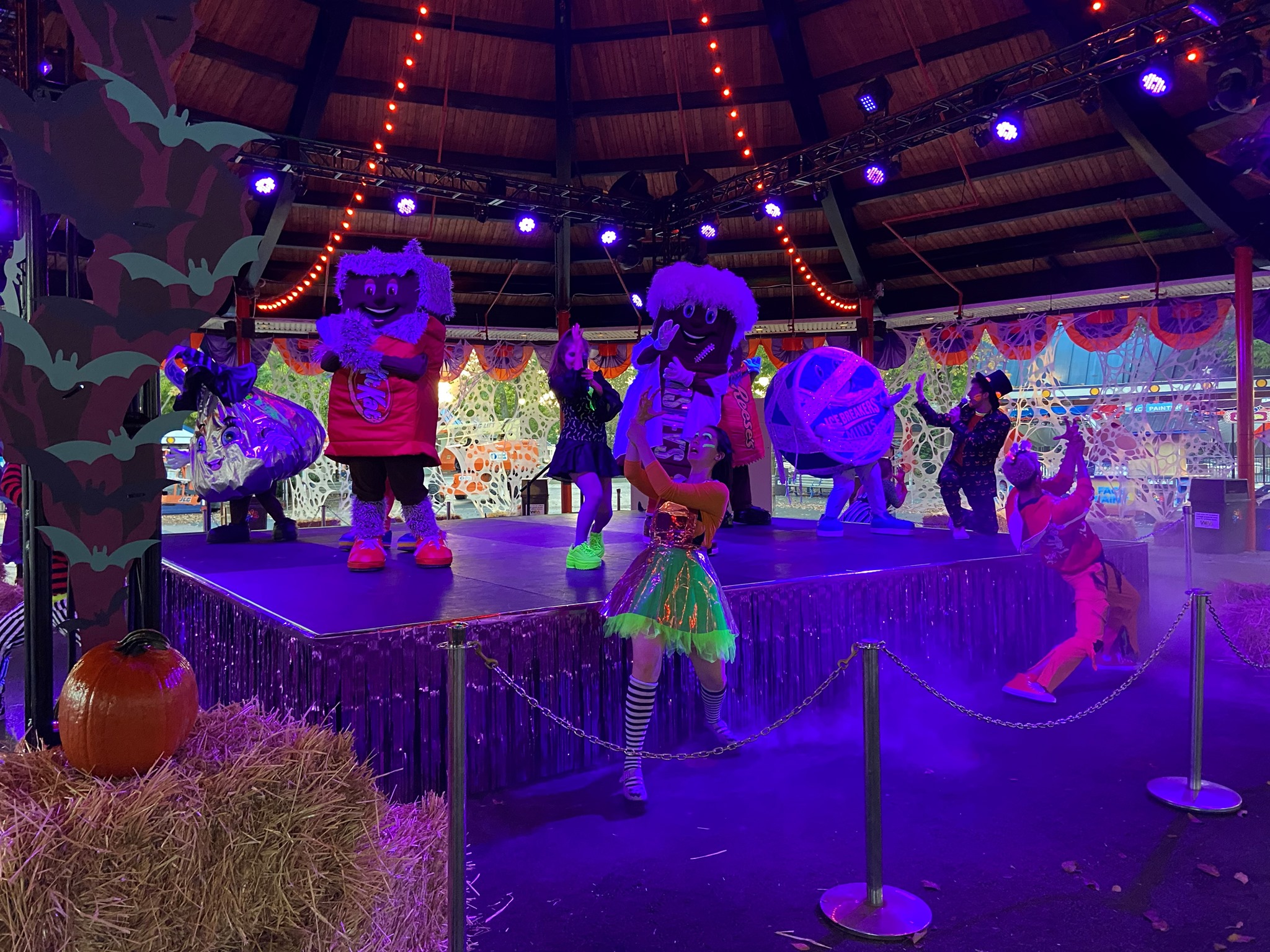 Hersheypark Halloween 2022 Guide for Families