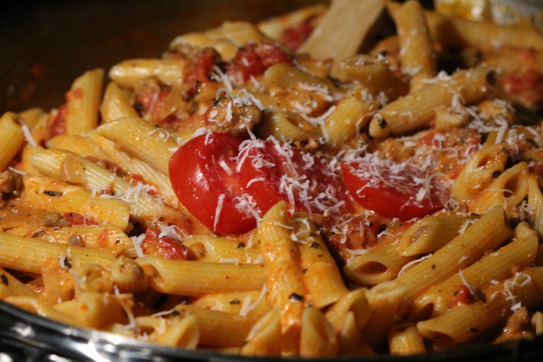 Sausage, Tomato and Cream Penne Pasta