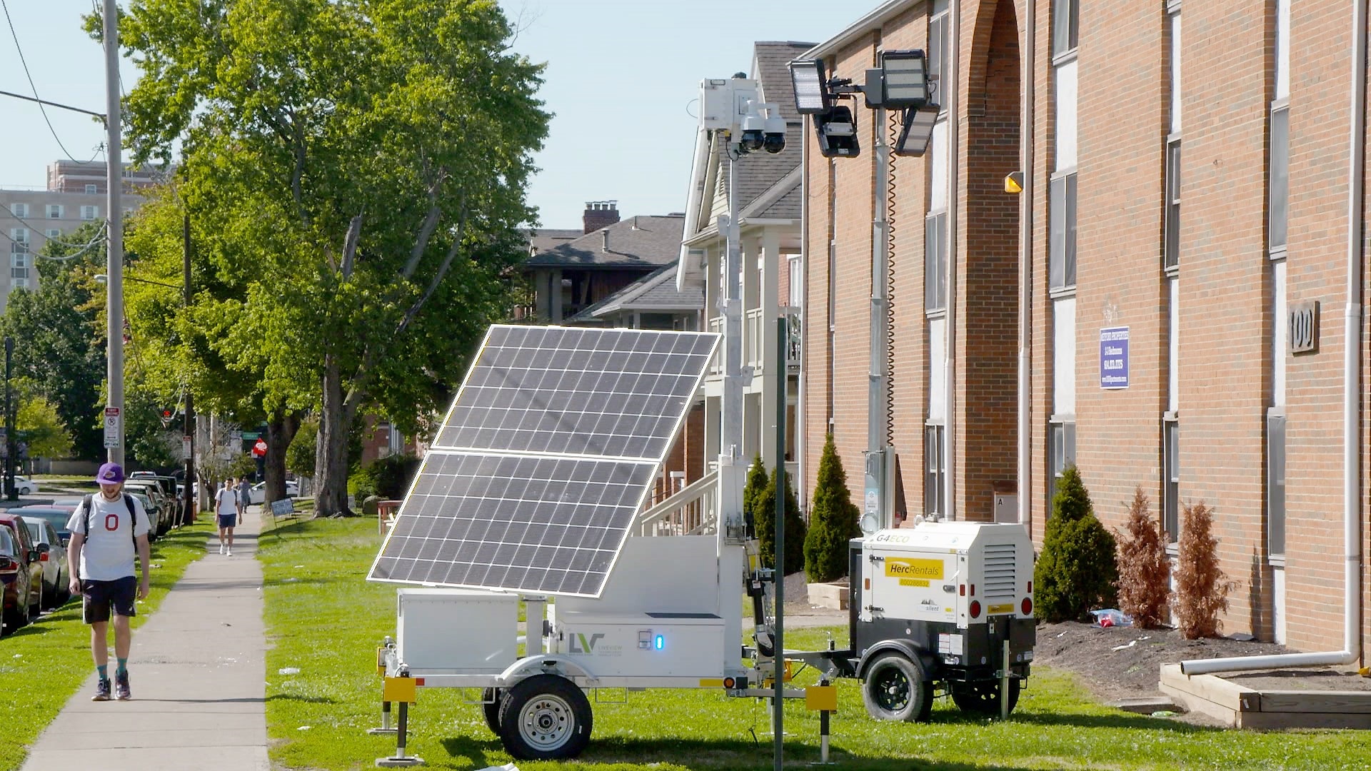 External safety expert reviews offcampus safety efforts