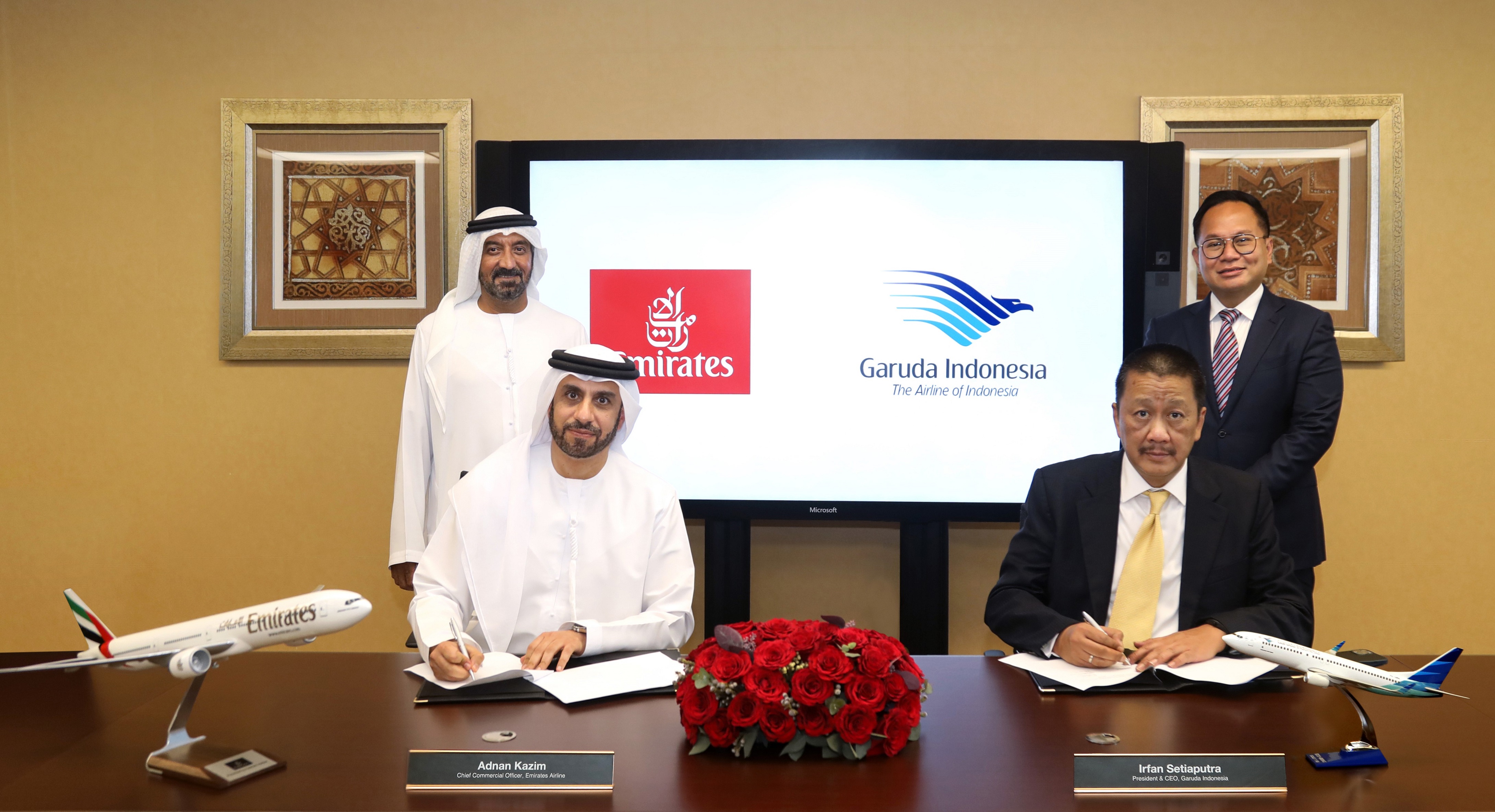 Emirates signs MoU with Garuda Indonesia(03)