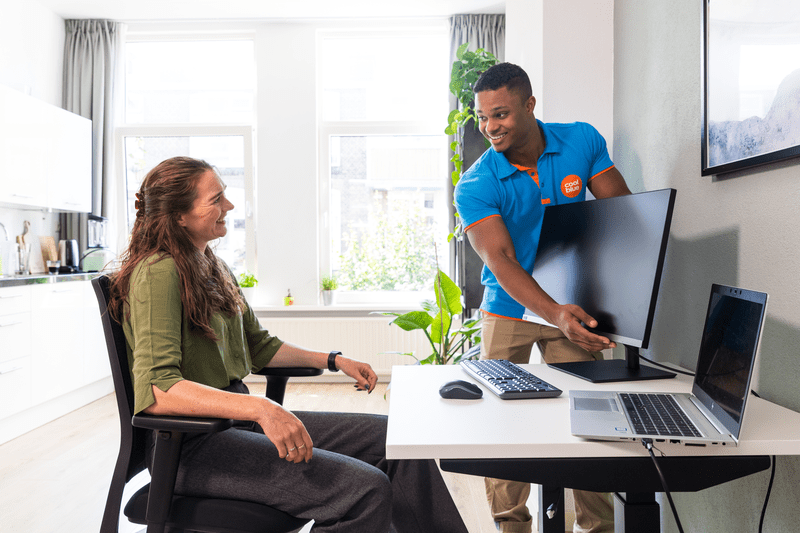Coolblue helps employers provide employees with home offices