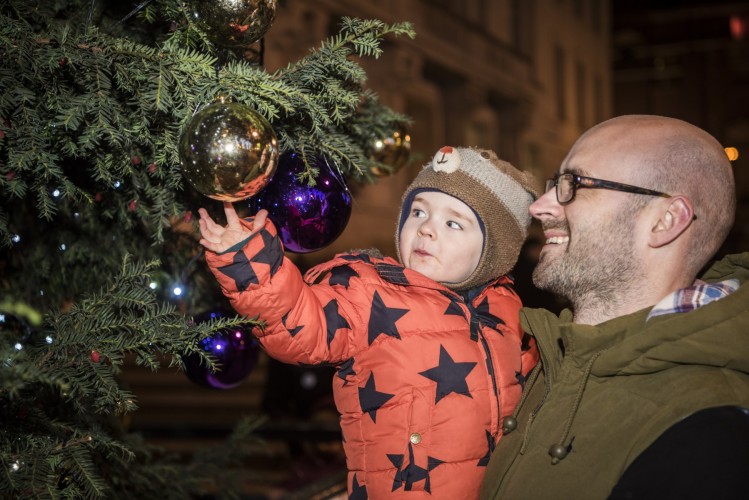 Hackney’s Christmas lights switchon