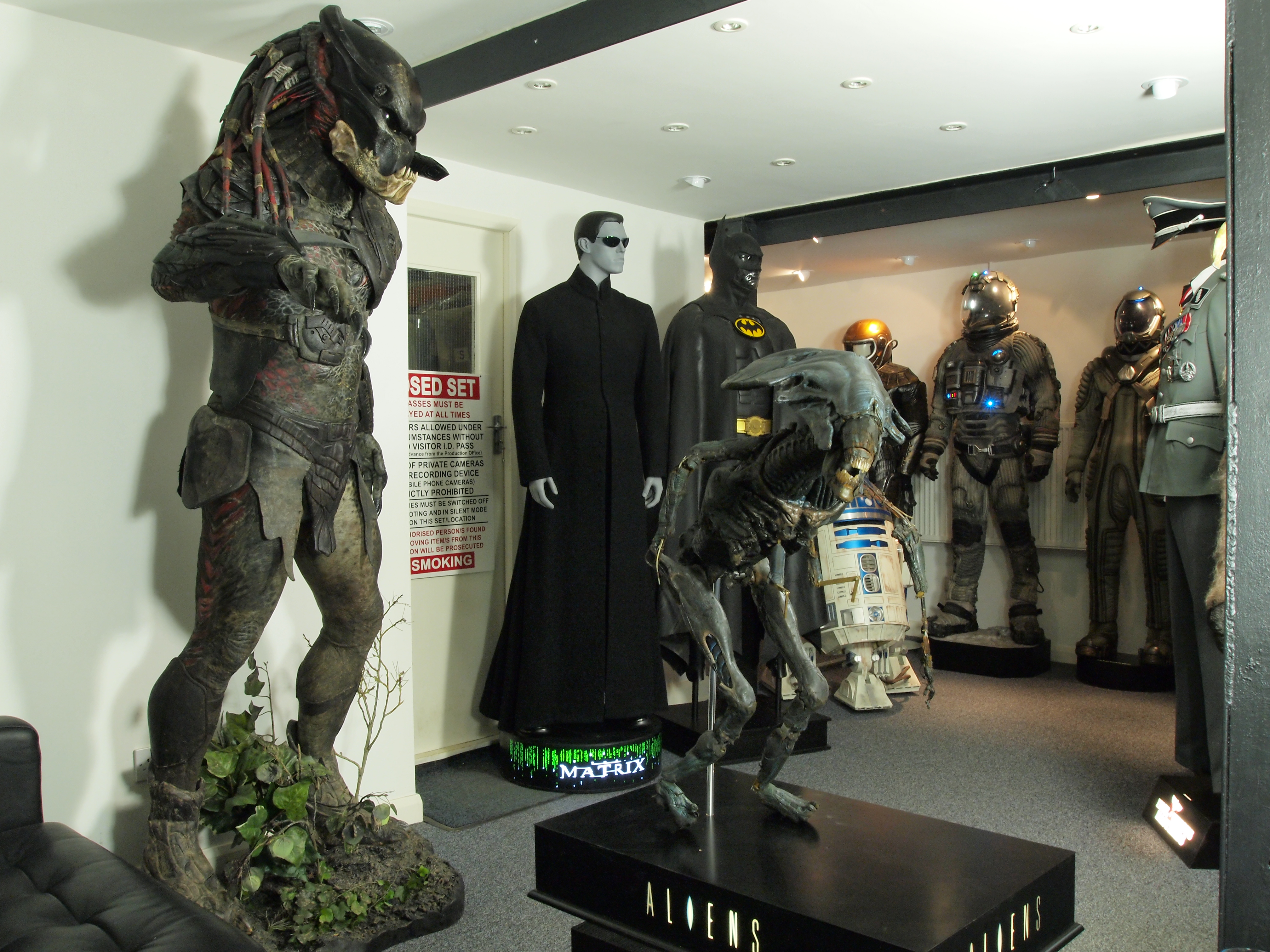 Introducing the Wonderful World of Prop Store Prop Store Ultimate