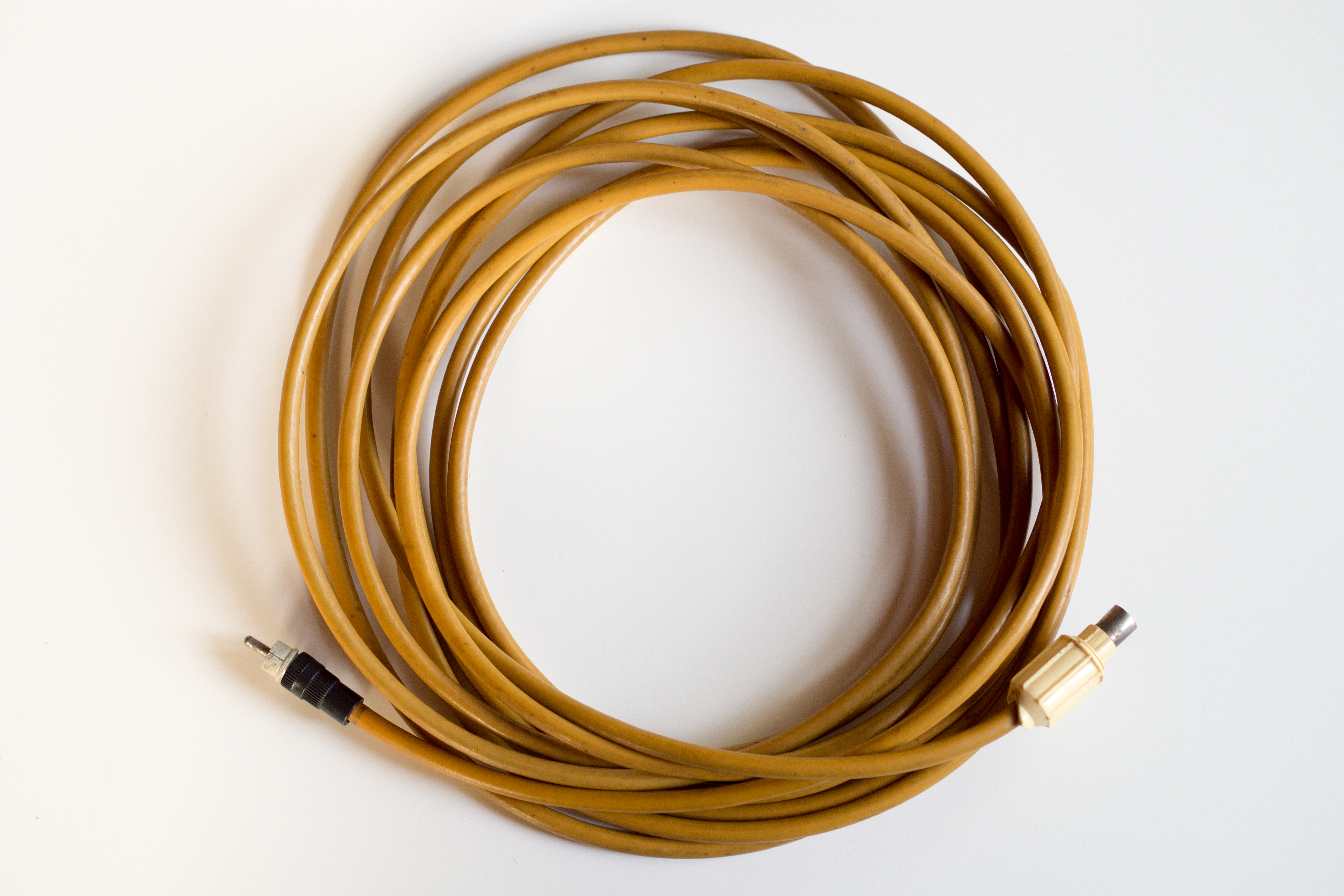 Janos Rusiczki Your Average Weblog