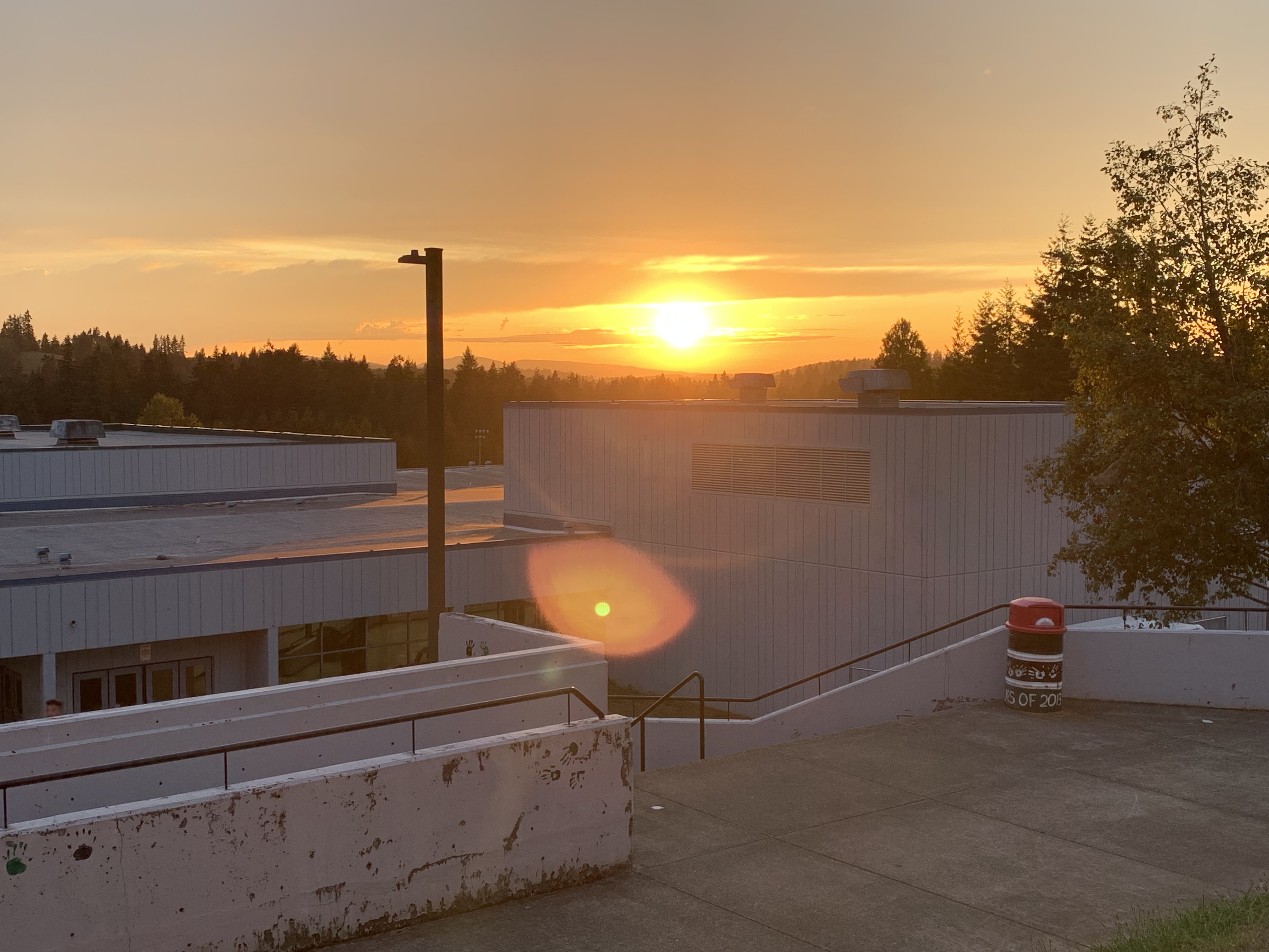 Home [www.rainier.k12.or.us]