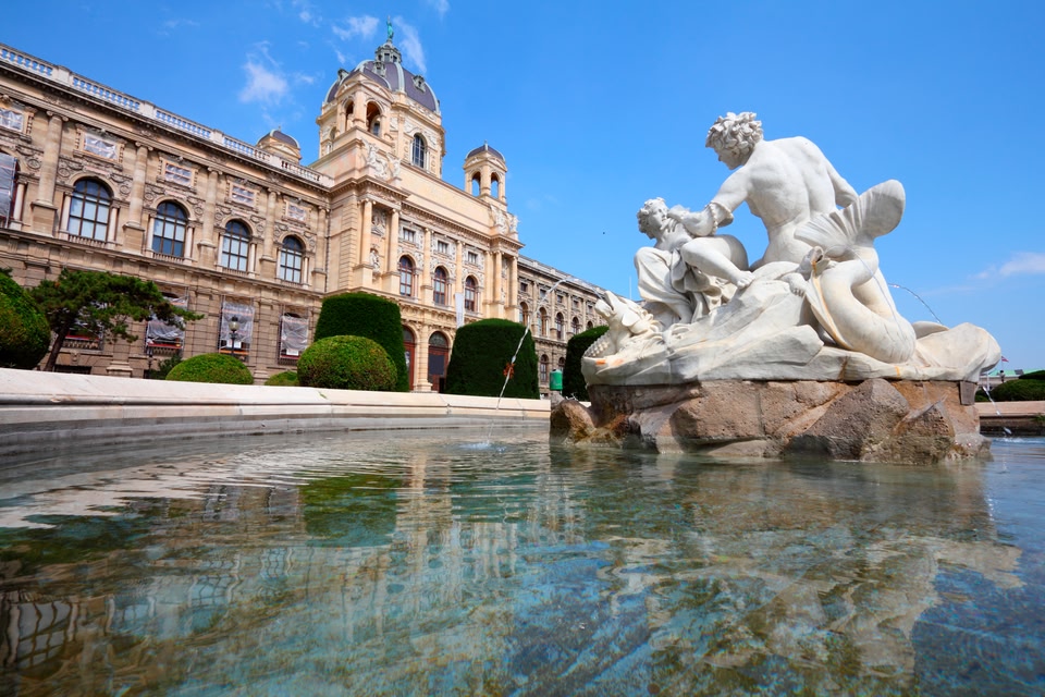 StuttgartWien ab 76 € Günstige Flüge von Stuttgart nach Wien für