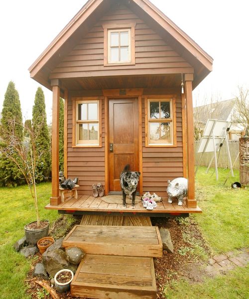 How Simple Living in 84 Square Feet Can Provide LifeChanging Clarity