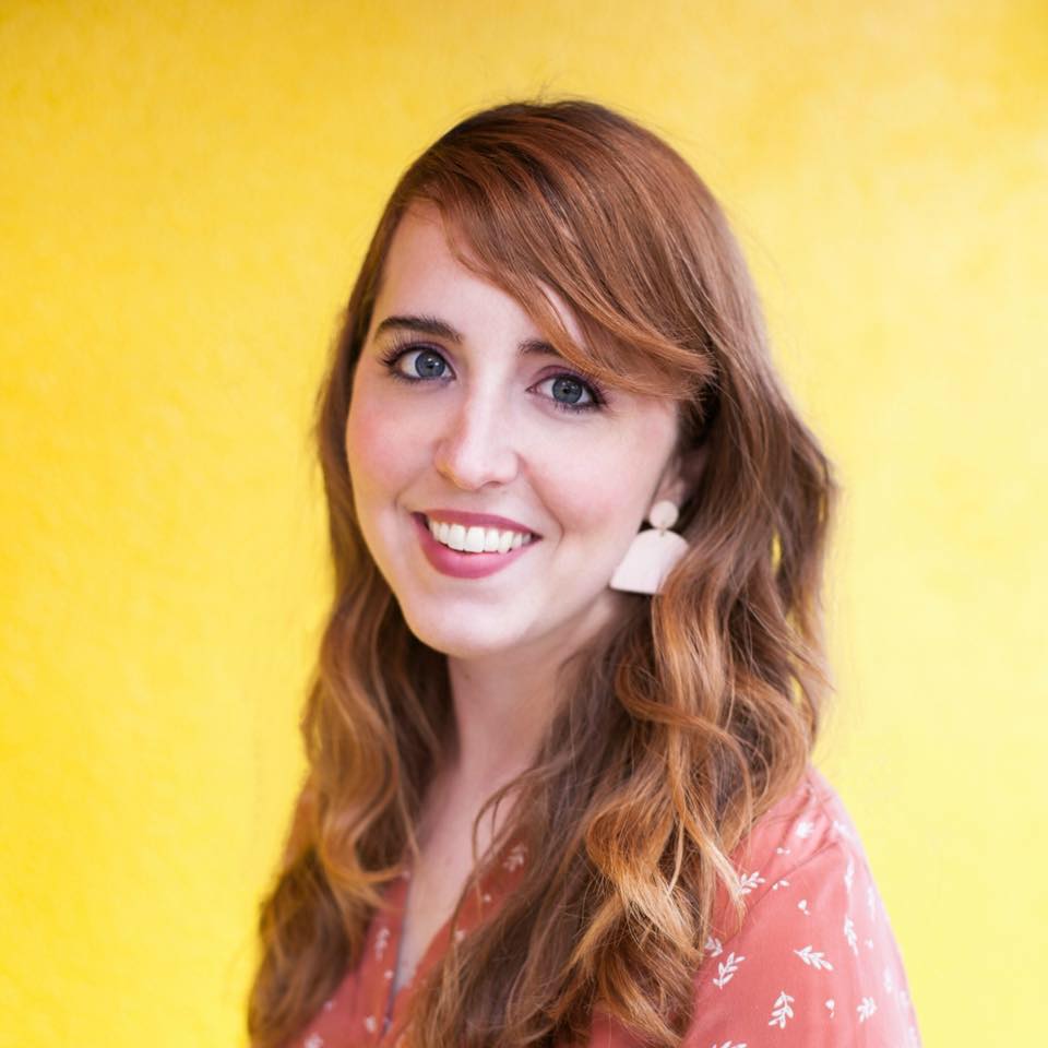 Laura Alexander [Profiles] • Instagram, Twitter, TikTok Foller