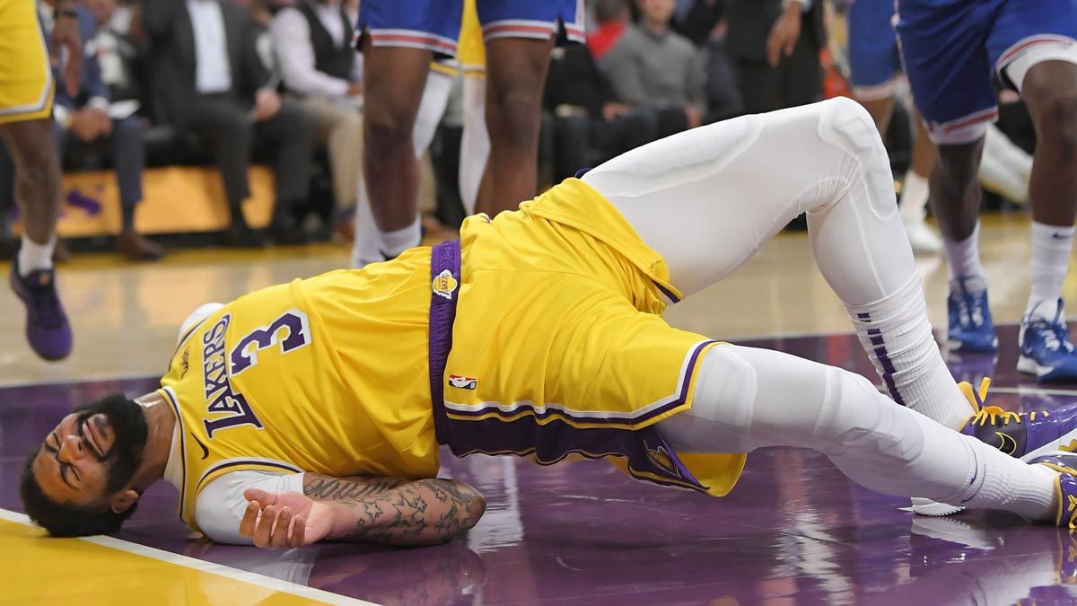 AD injury scare a reflection of Vogel's lack of faith in LA bench