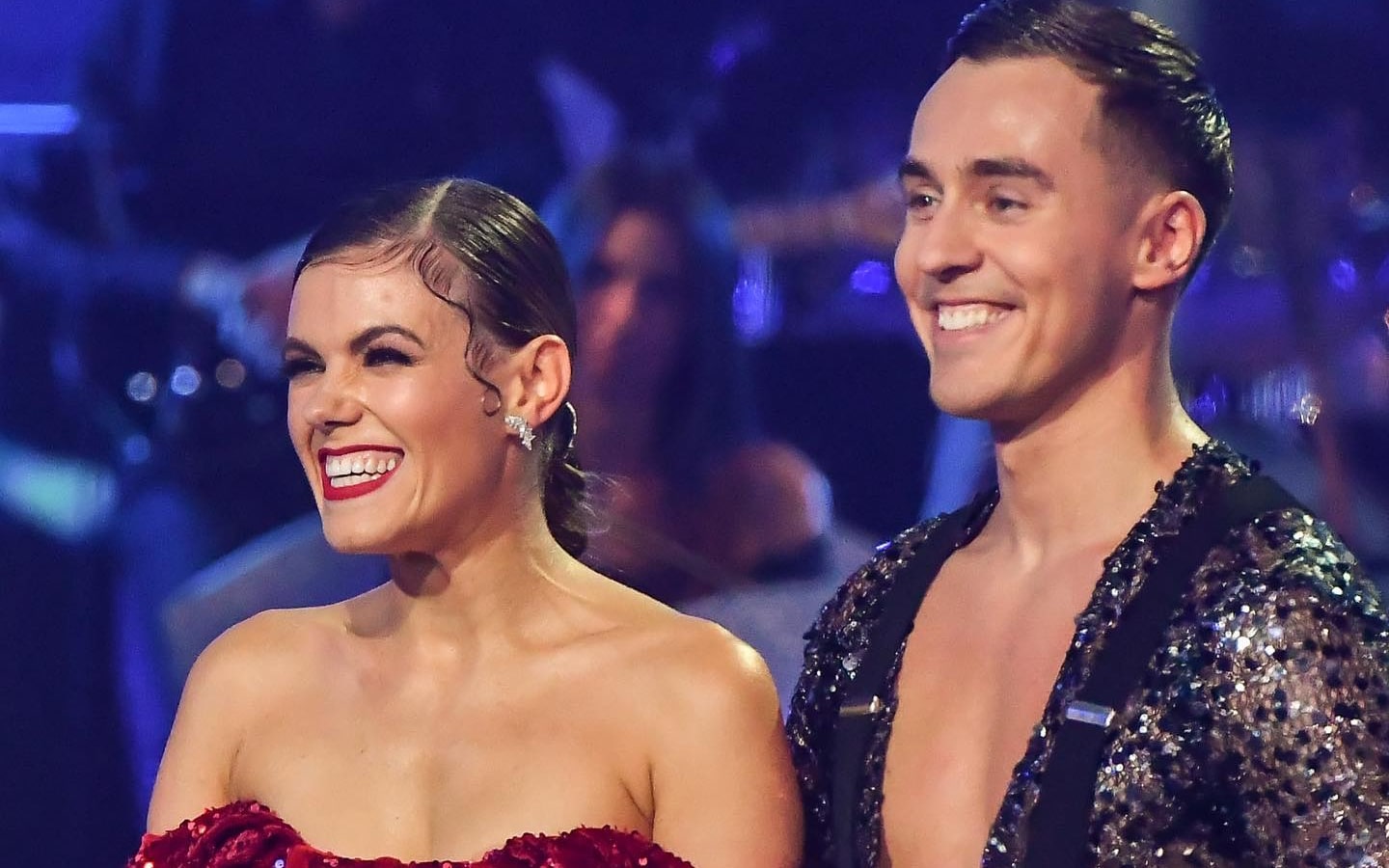 Alig bírja már Csobot Adél Szinte vonszolja magát egy friss videóban