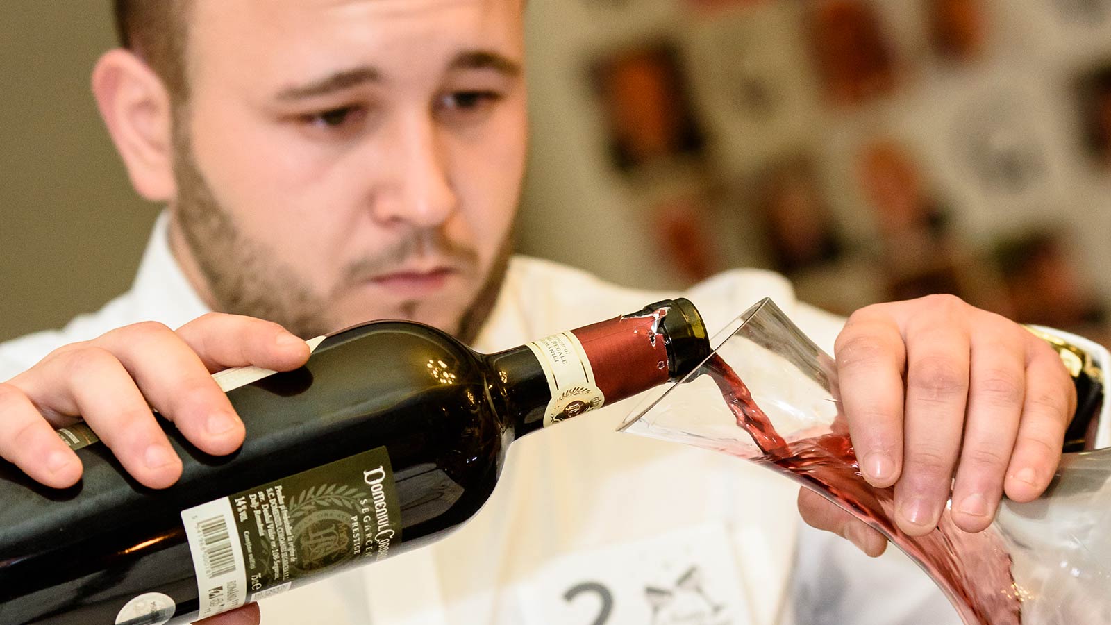 Cum Faci Degustarea Vinului In 4 Pasi Continental Hotels