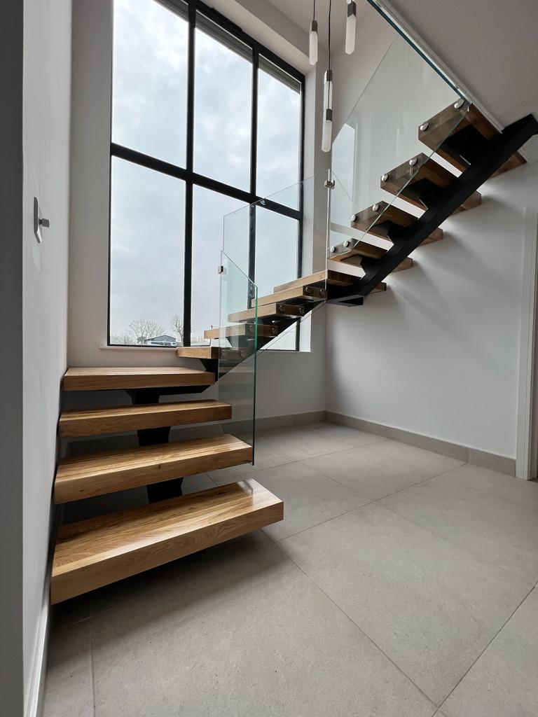 See 8 most efficient stair layout