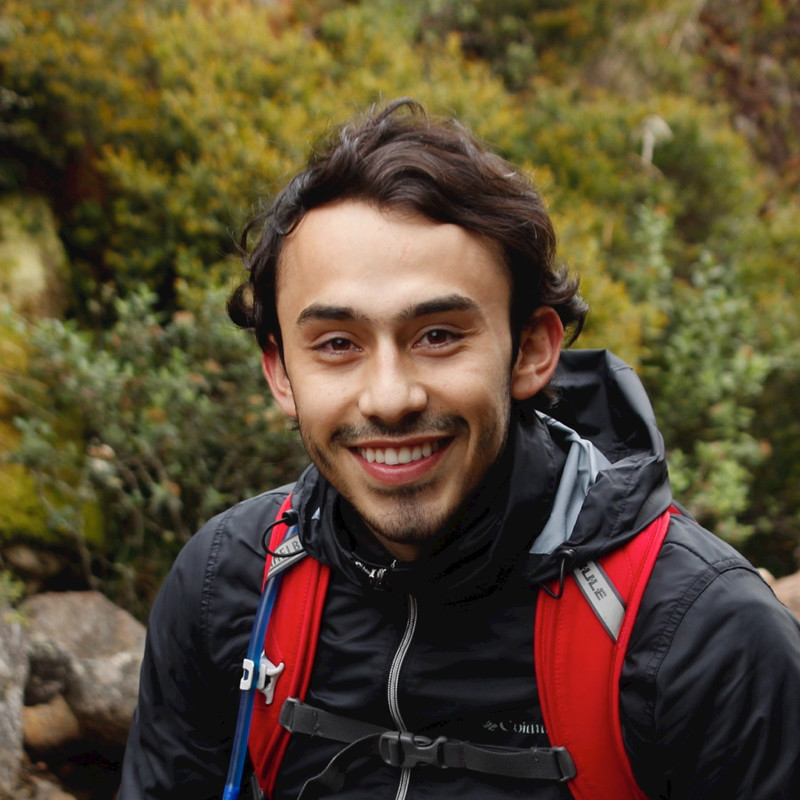 Santiago Camacho Calderón Continua