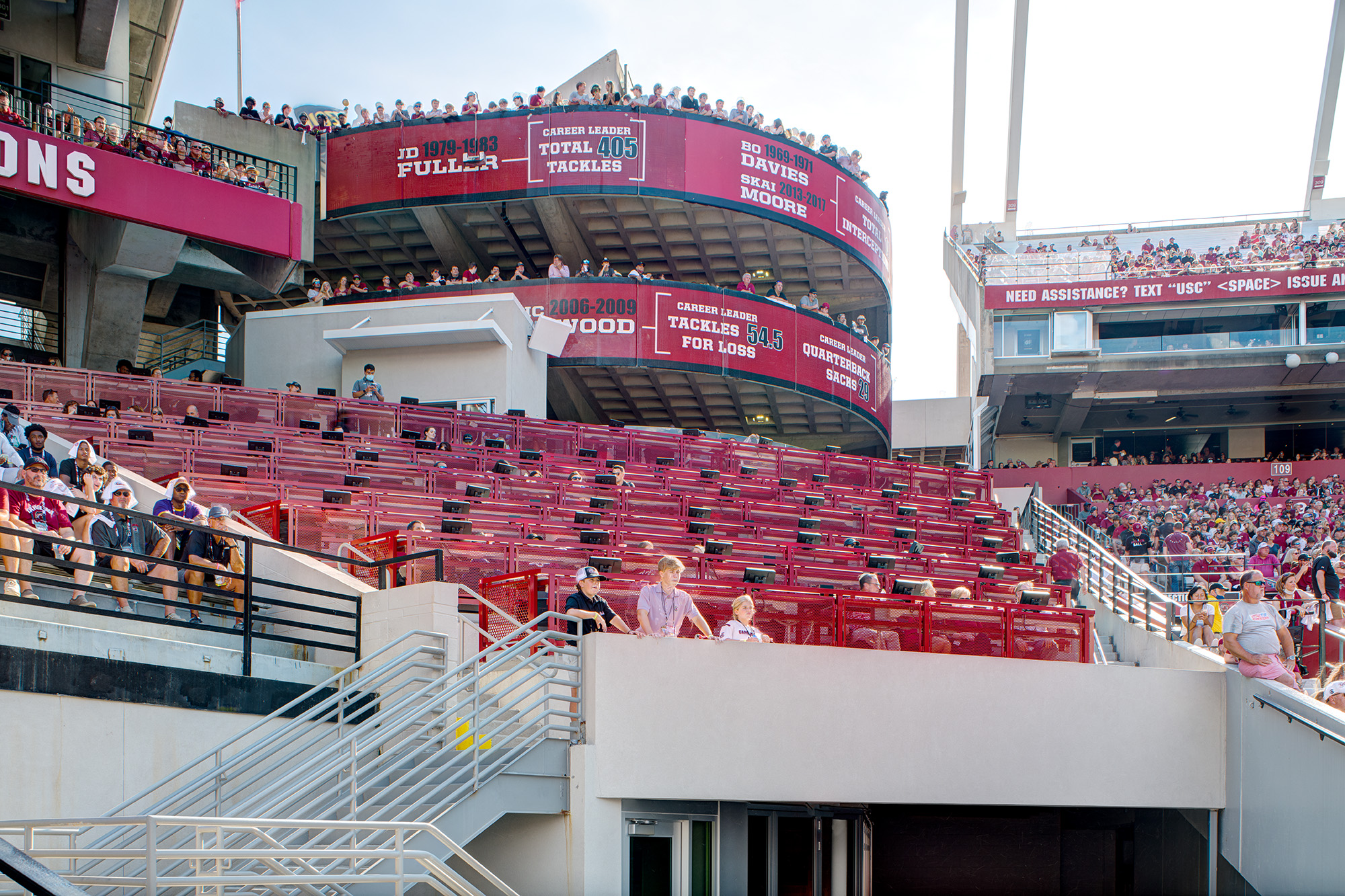 USC WILLIAMSBRICE STADIUM RENOVATIONS Contract Construction