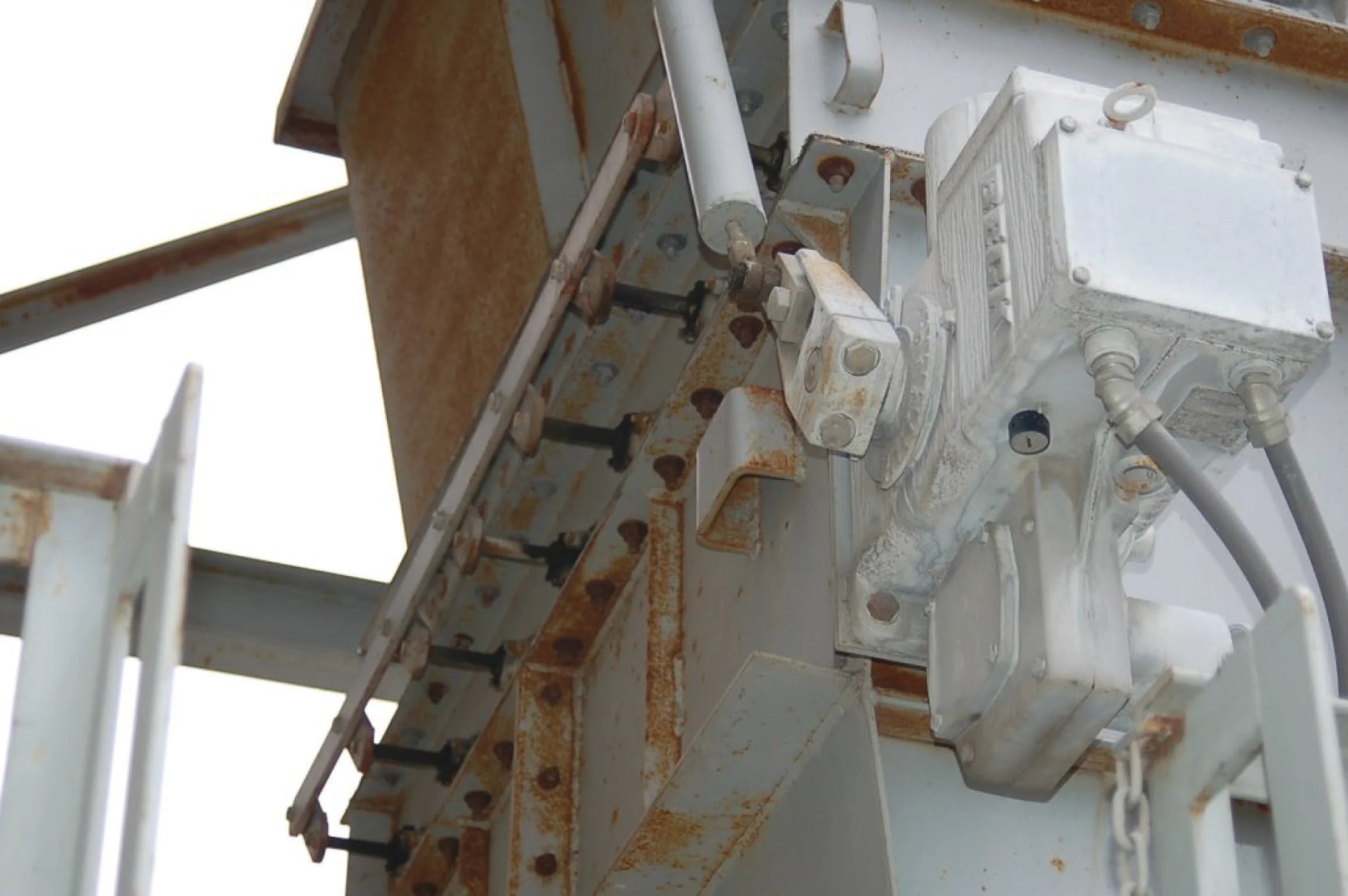 Dampers and Louvres Basic Principles of Control Valves and Actuators