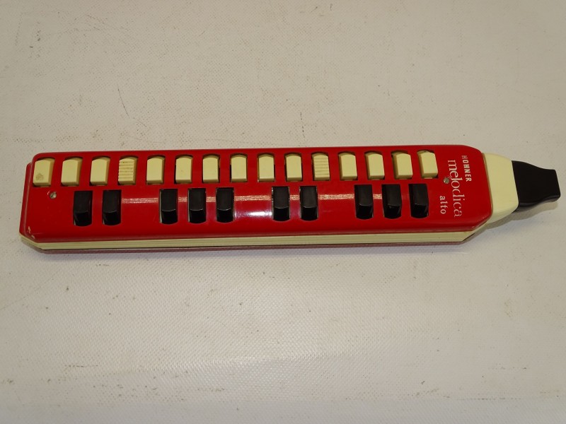 Muziekinstrument Hohner, Melodica Alto Kringwinkel