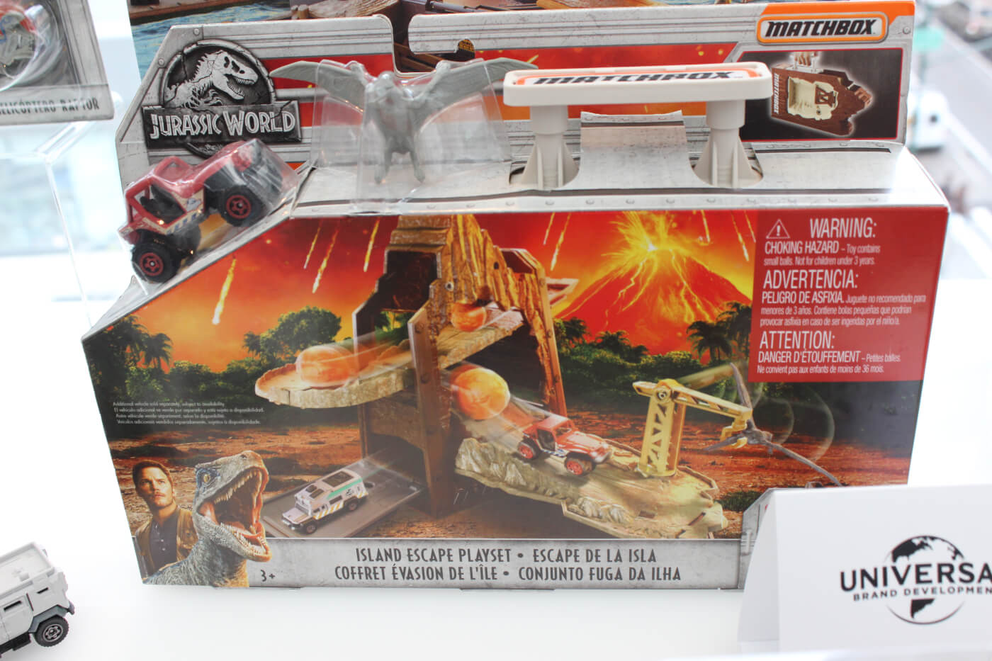 Hands On With the First Mattel Jurassic World Fallen Kingdom Toys