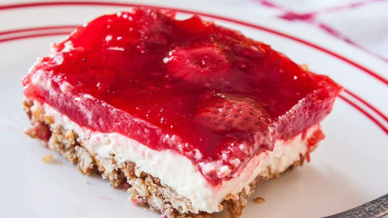 Discover Delicious Cherry Pretzel Dessert Recipes Try Chocolate and