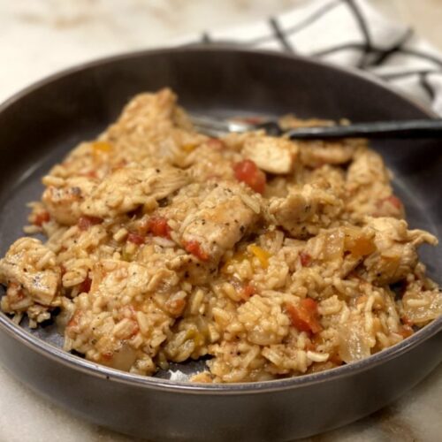 Easy Cajun Chicken and Rice (Tasty Skillet Recipe) Coogan's Kitchen