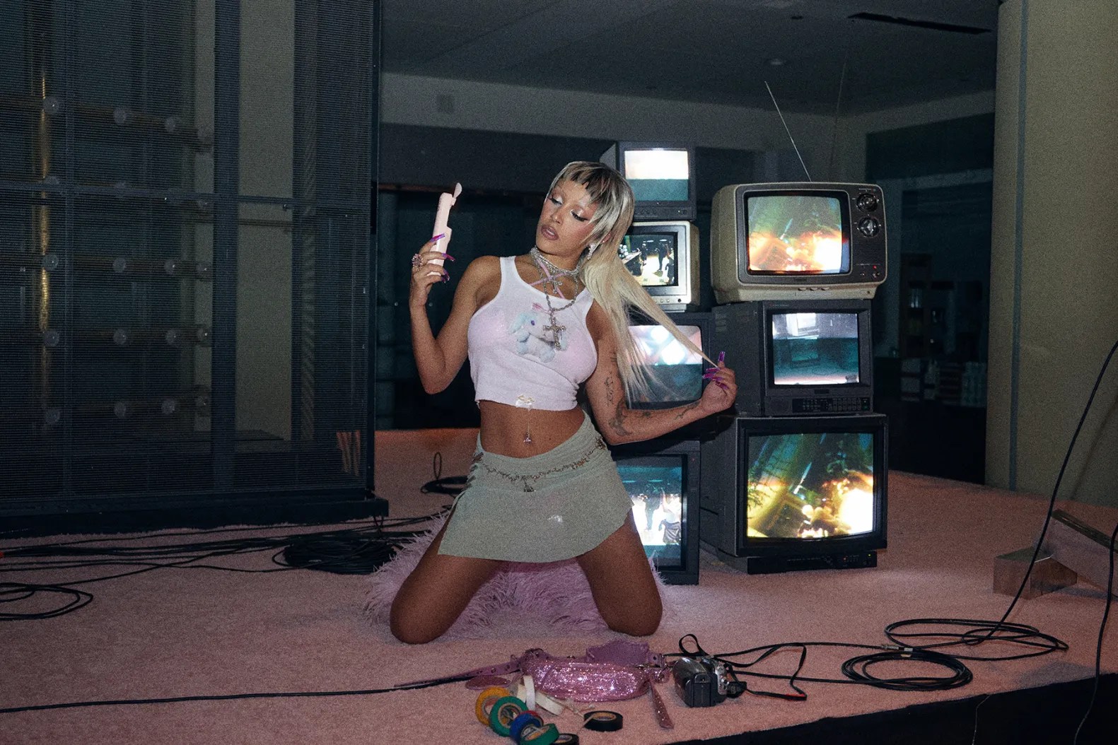 Doja Cat's 'Scarlet' Fades Into Background Cooglife