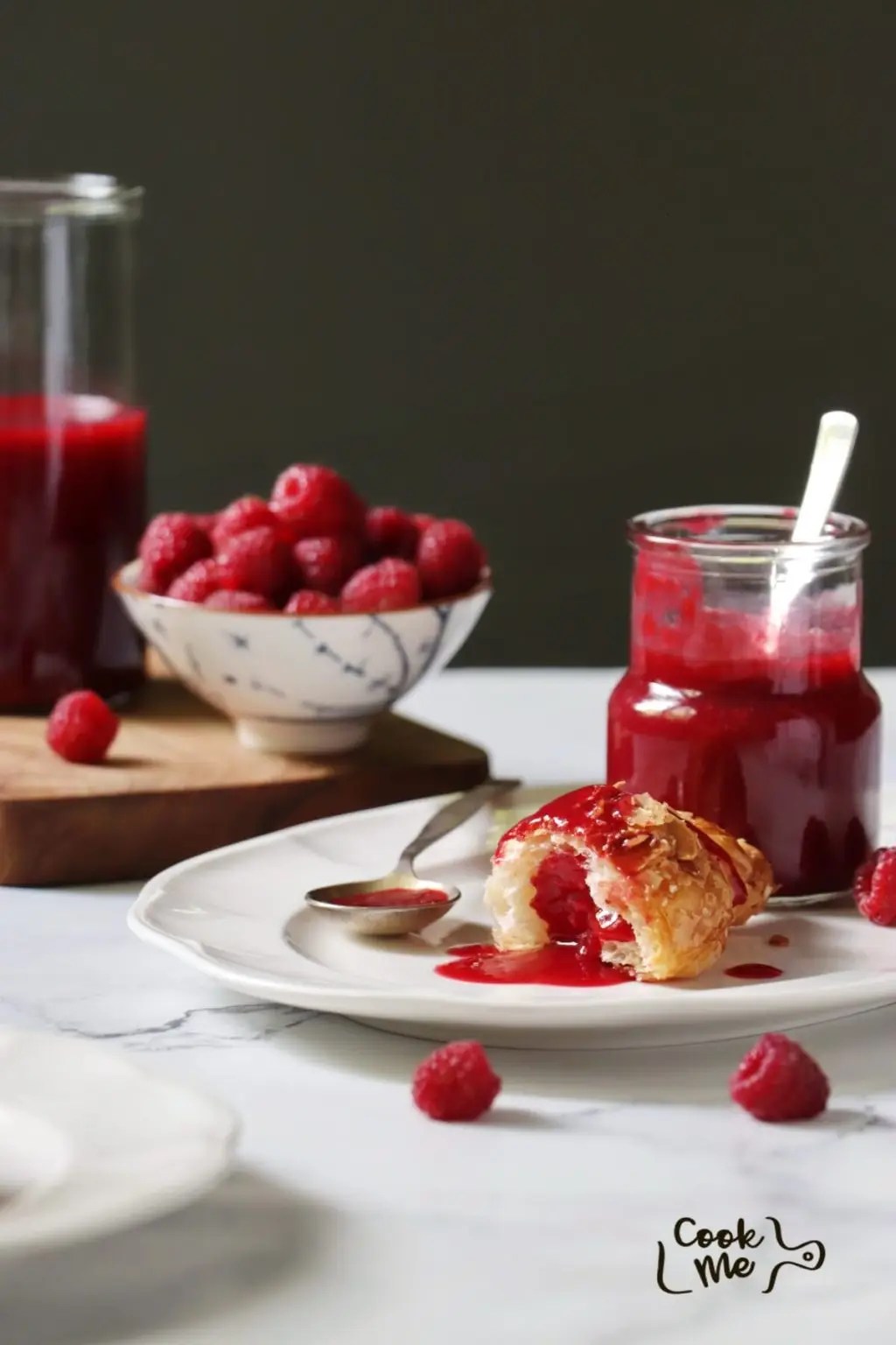 Easy Raspberry Sauce Recipe Cook.me Recipes