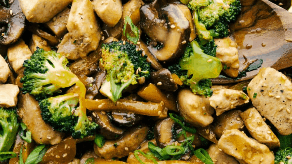 Garlic Chicken Stir Fry Cook & Hook