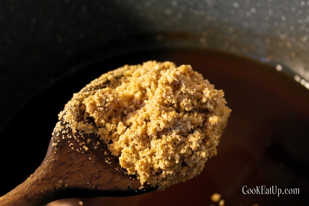 The most fluffy Greek Semolina Halva and how to make it...safely! ⋆