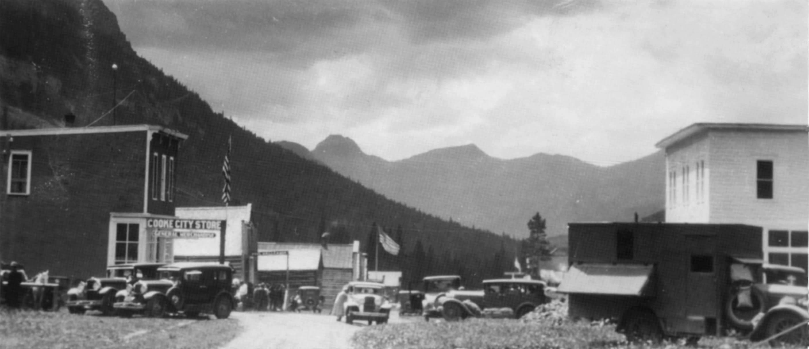 Gallery to the Cooke City Store